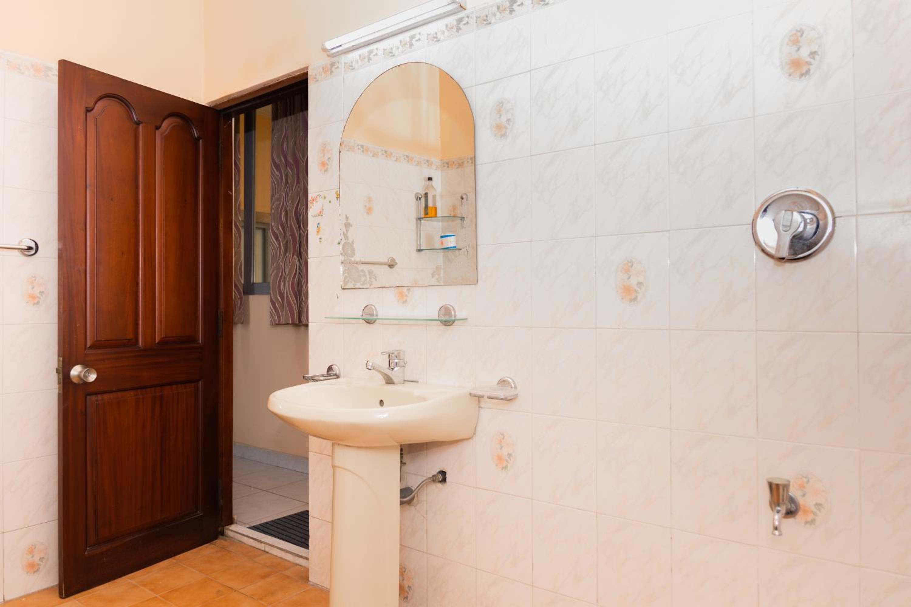 Asian Residencies - Grandpass view 5