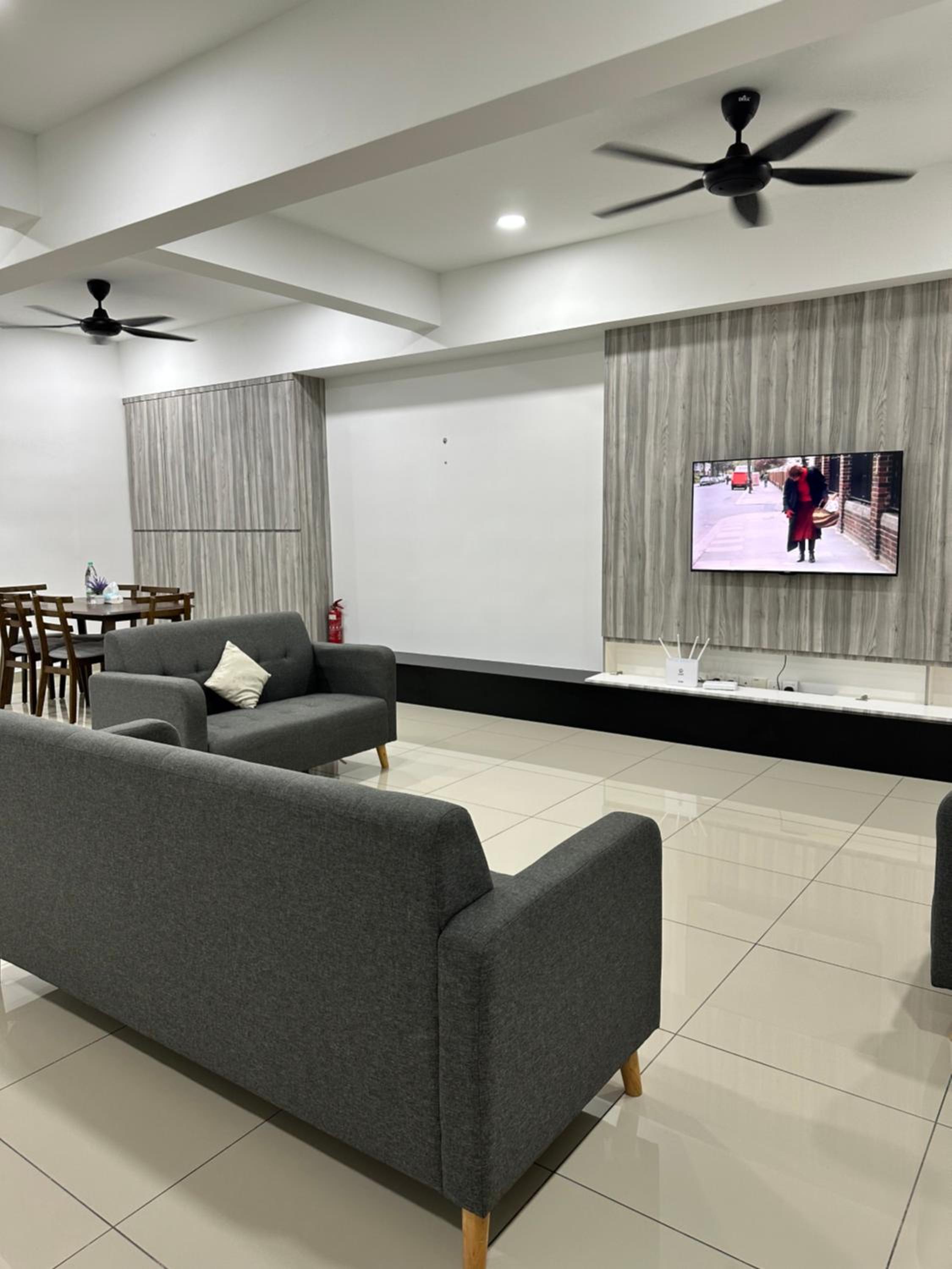 Manjung Vermogen Stay-Wi-Fi+KTV(Near Aeon) photo 6