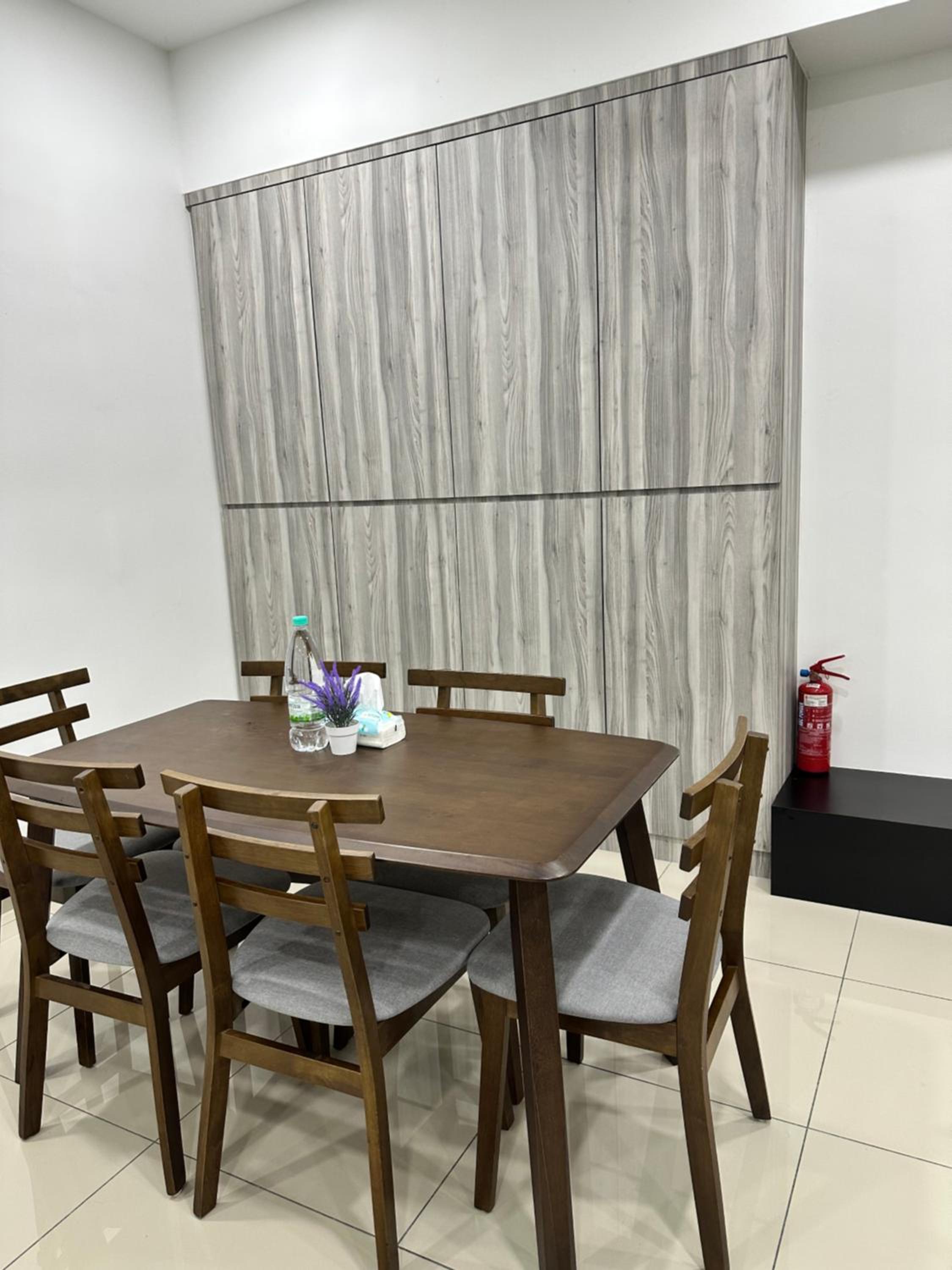 Manjung Vermogen Stay-Wi-Fi+KTV(Near Aeon)