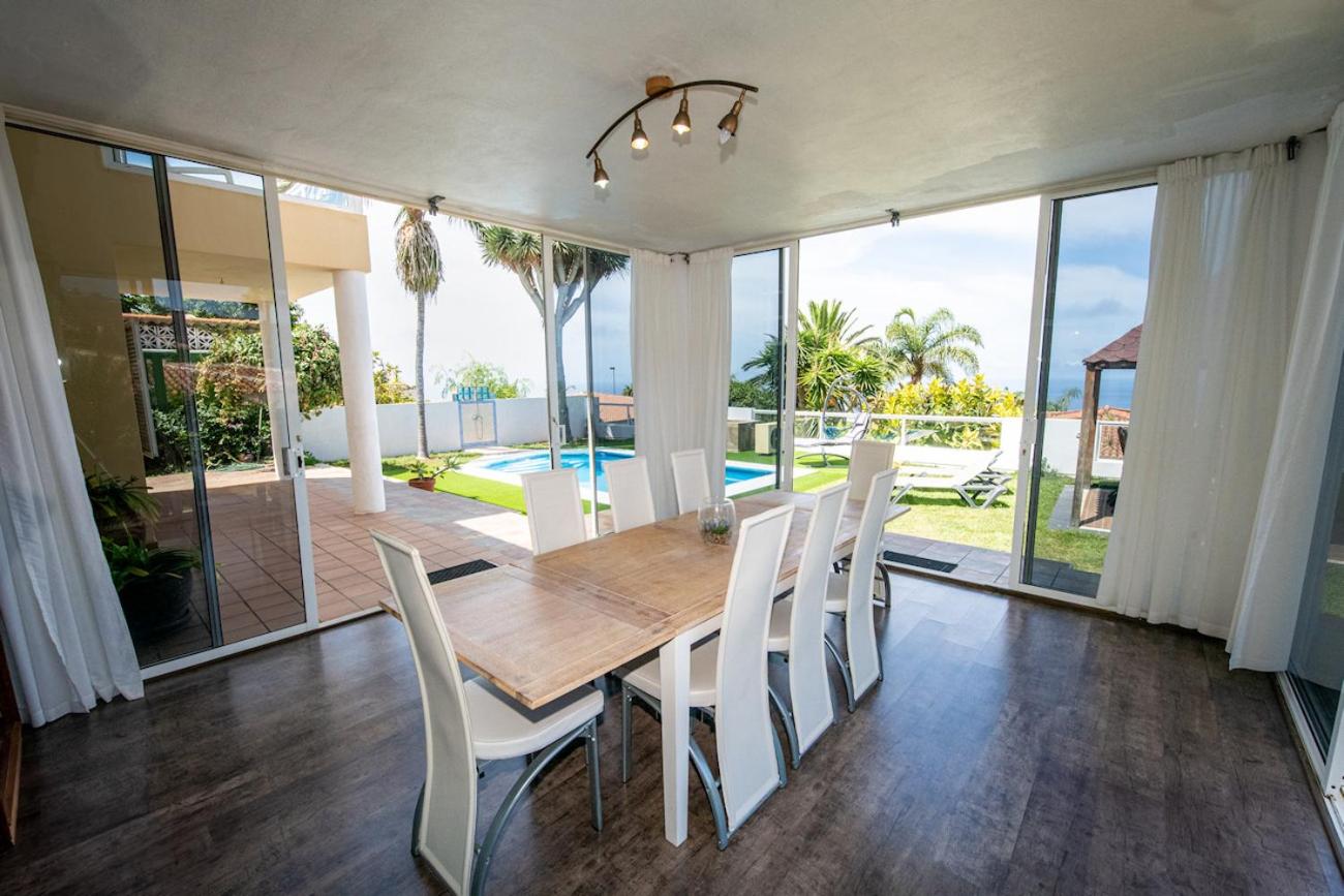 Fantastic home with amazing sea views