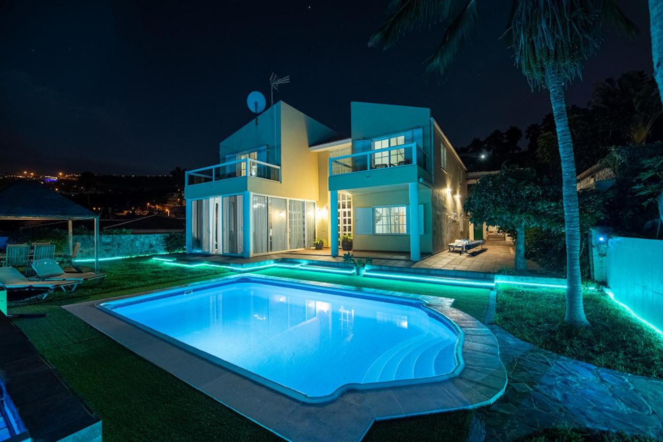 Fantastic home with amazing sea views