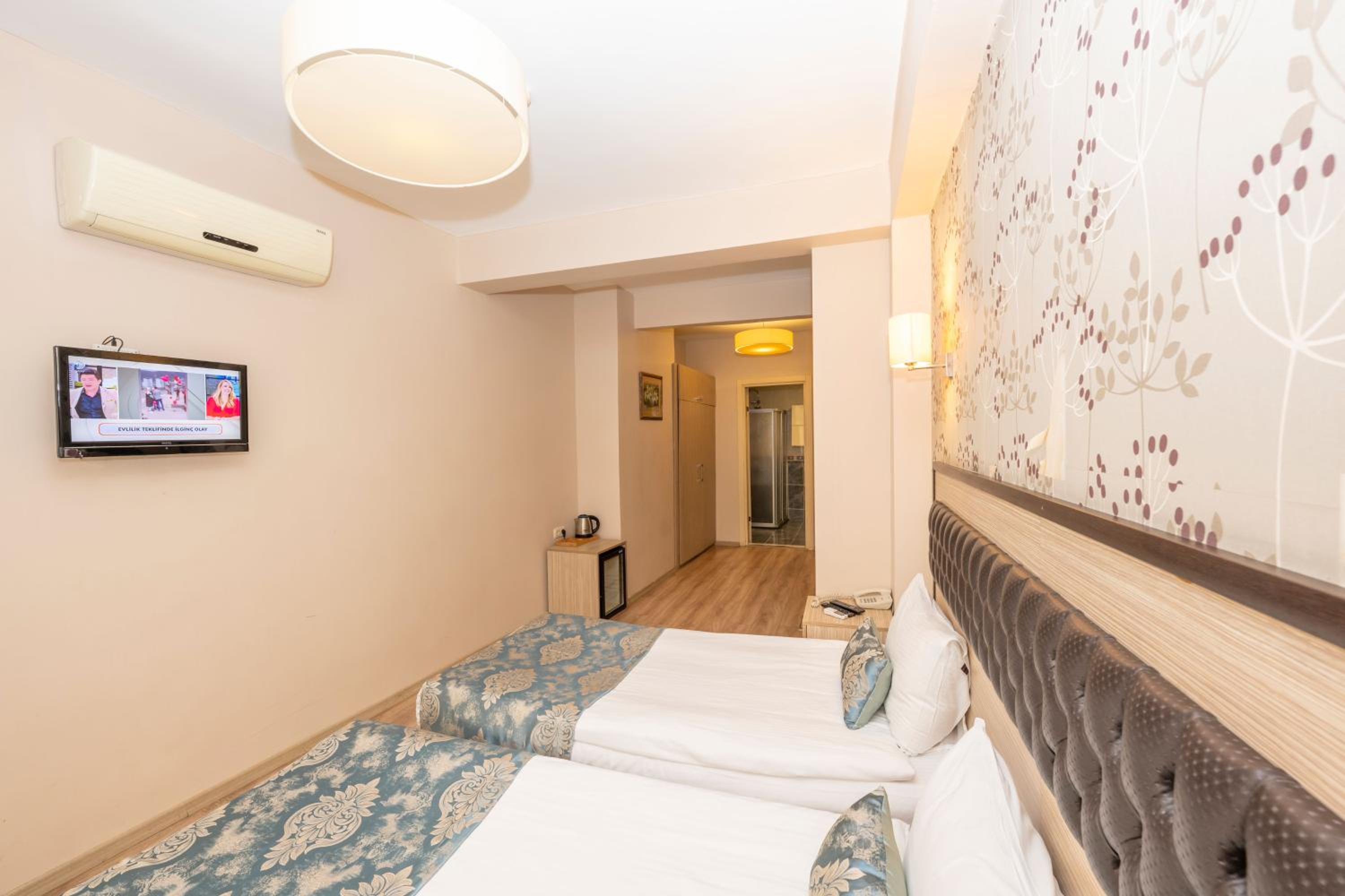 Tugra Otel - Image 11