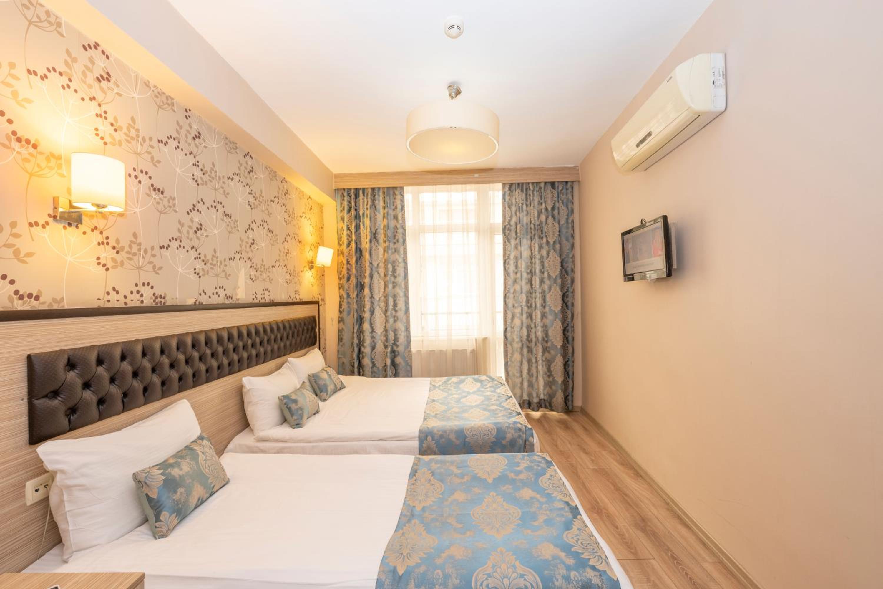 Tugra Otel - Image 9