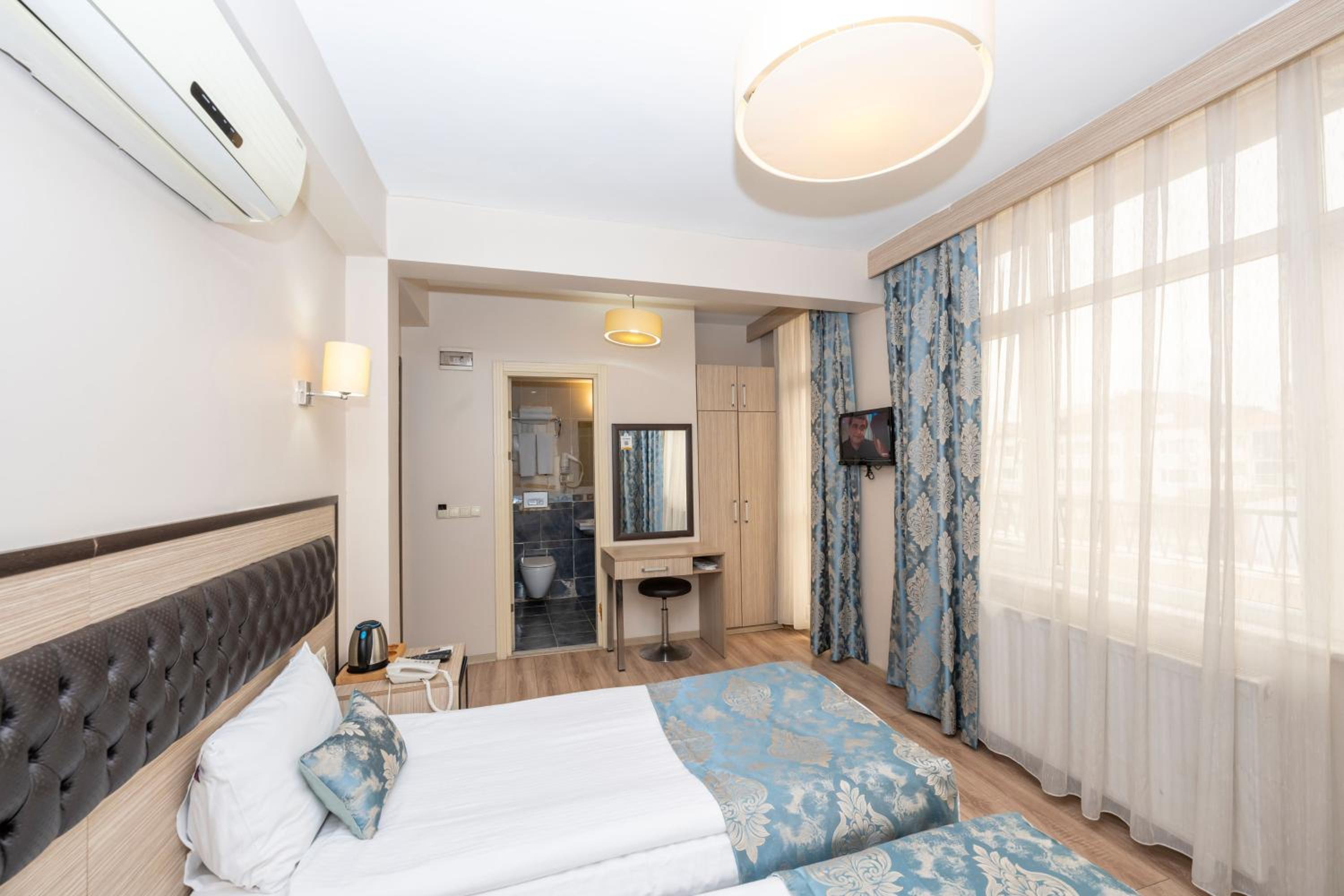 Tugra Otel - Image 21