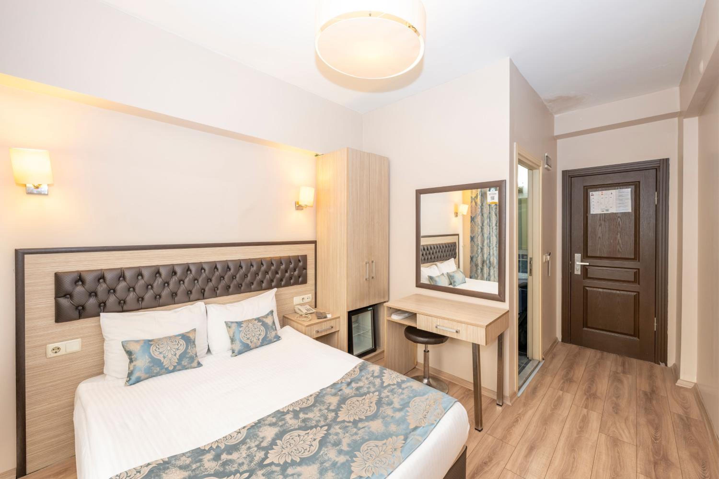 Tugra Otel - Image 43