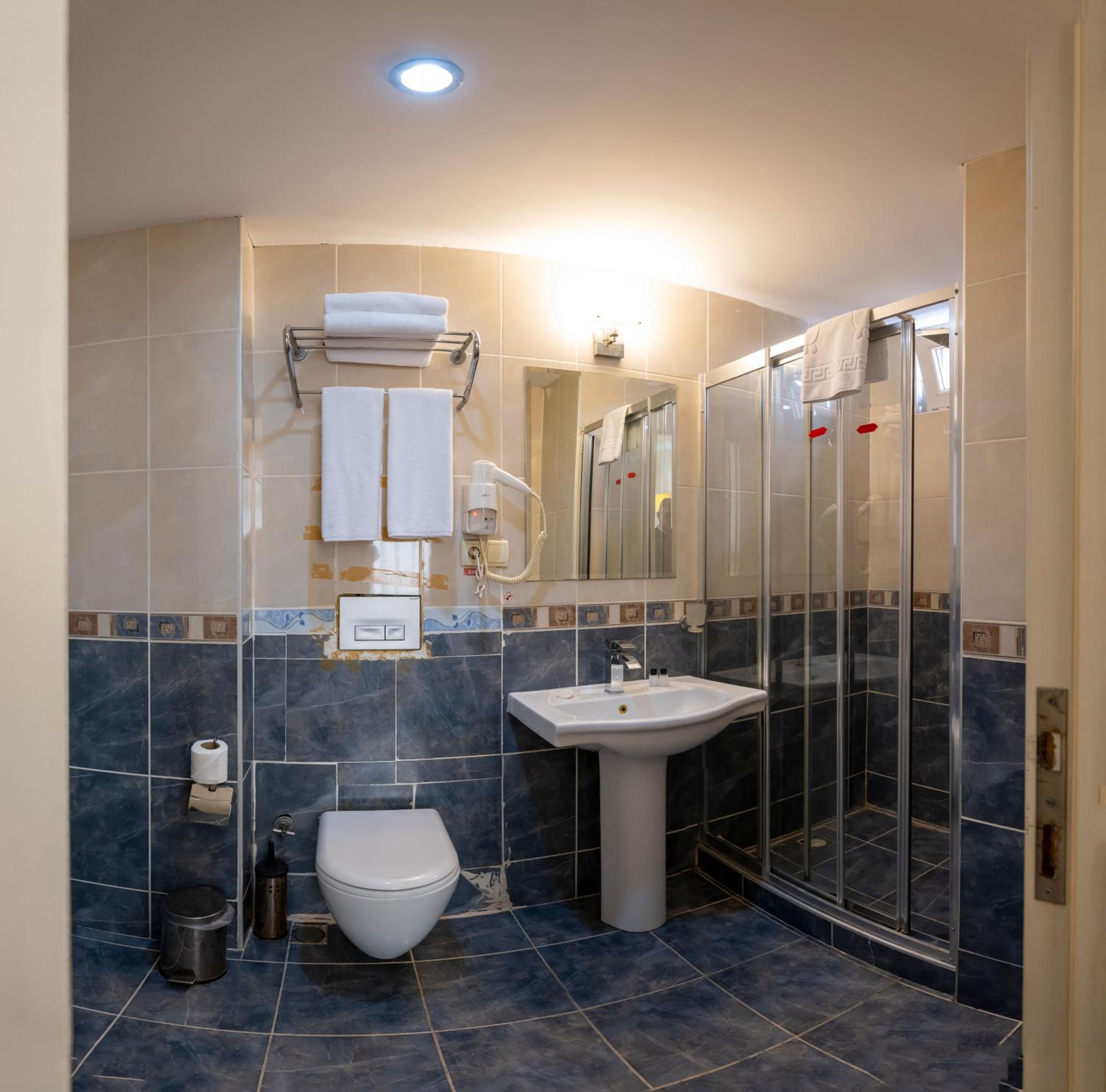 Tugra Otel - Image 30