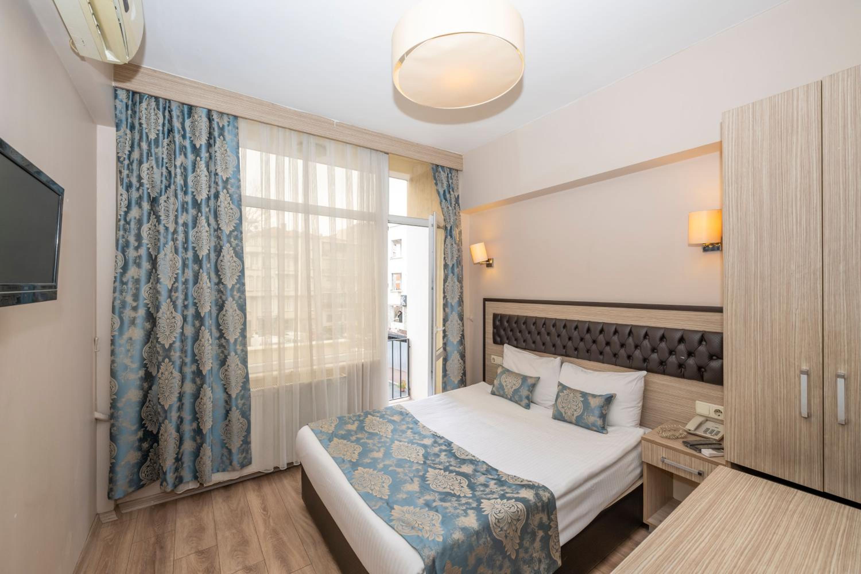 Tugra Otel - Image 42