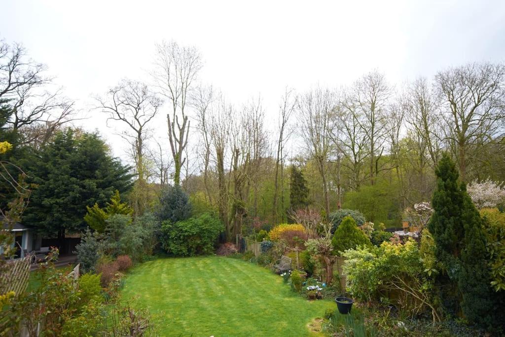 Large London home with Free parking view 5