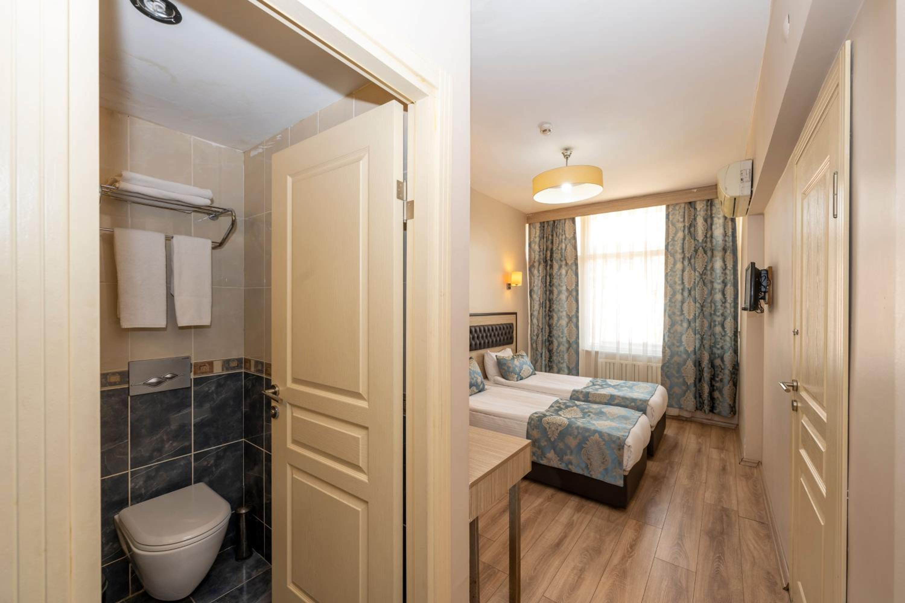 Tugra Otel - Image 79