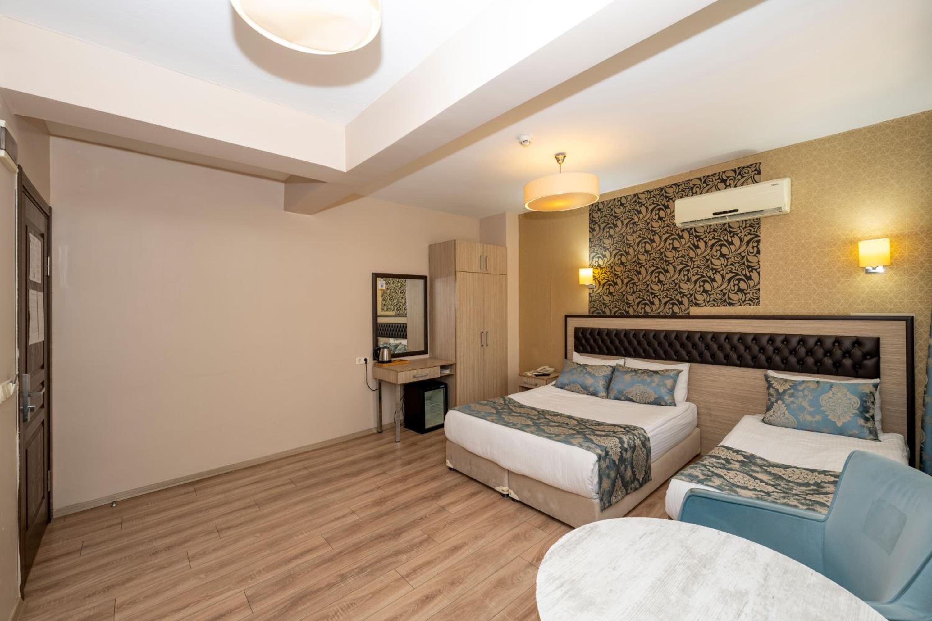 Tugra Otel - Image 81