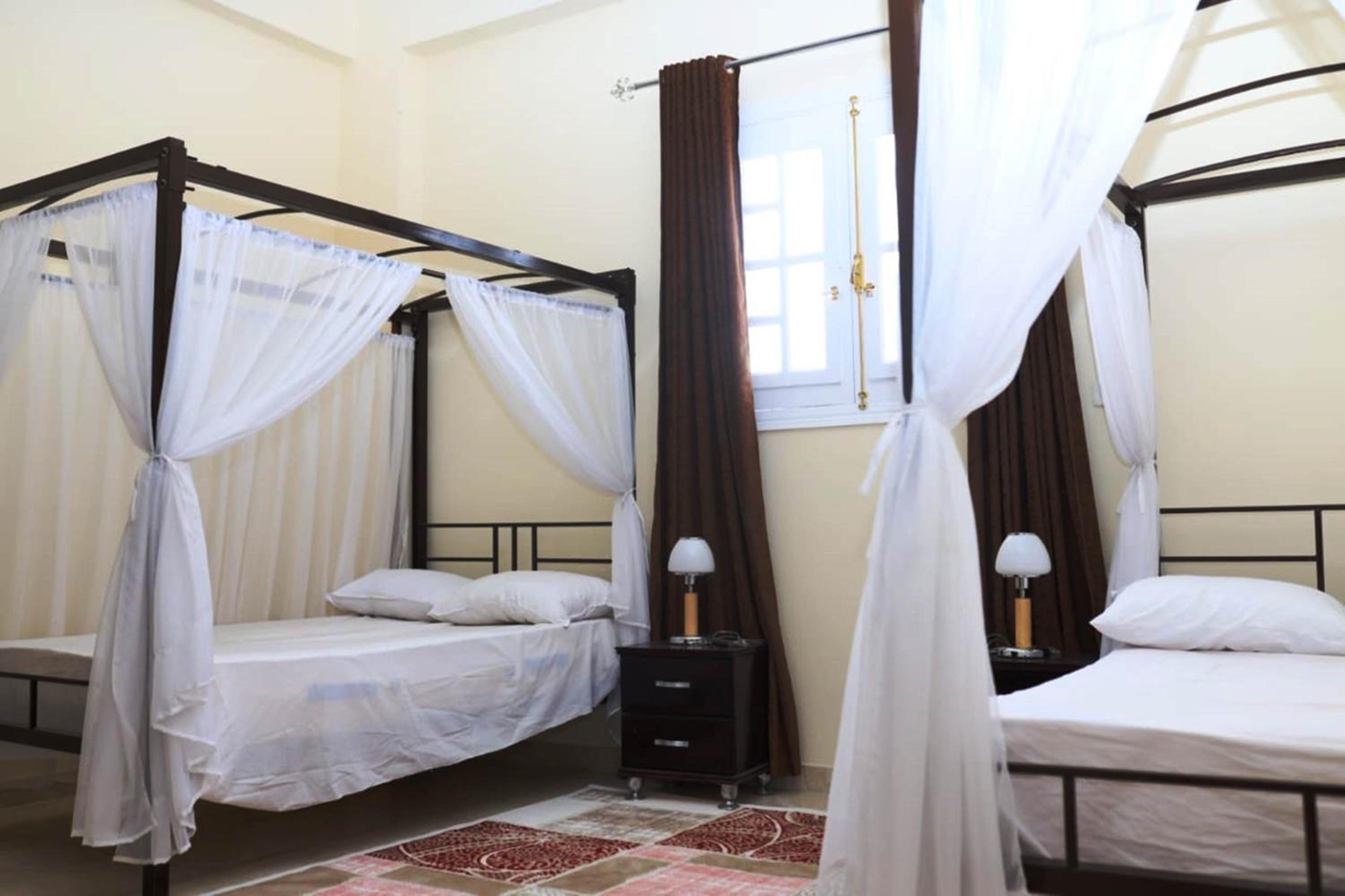 Happiness Guest House