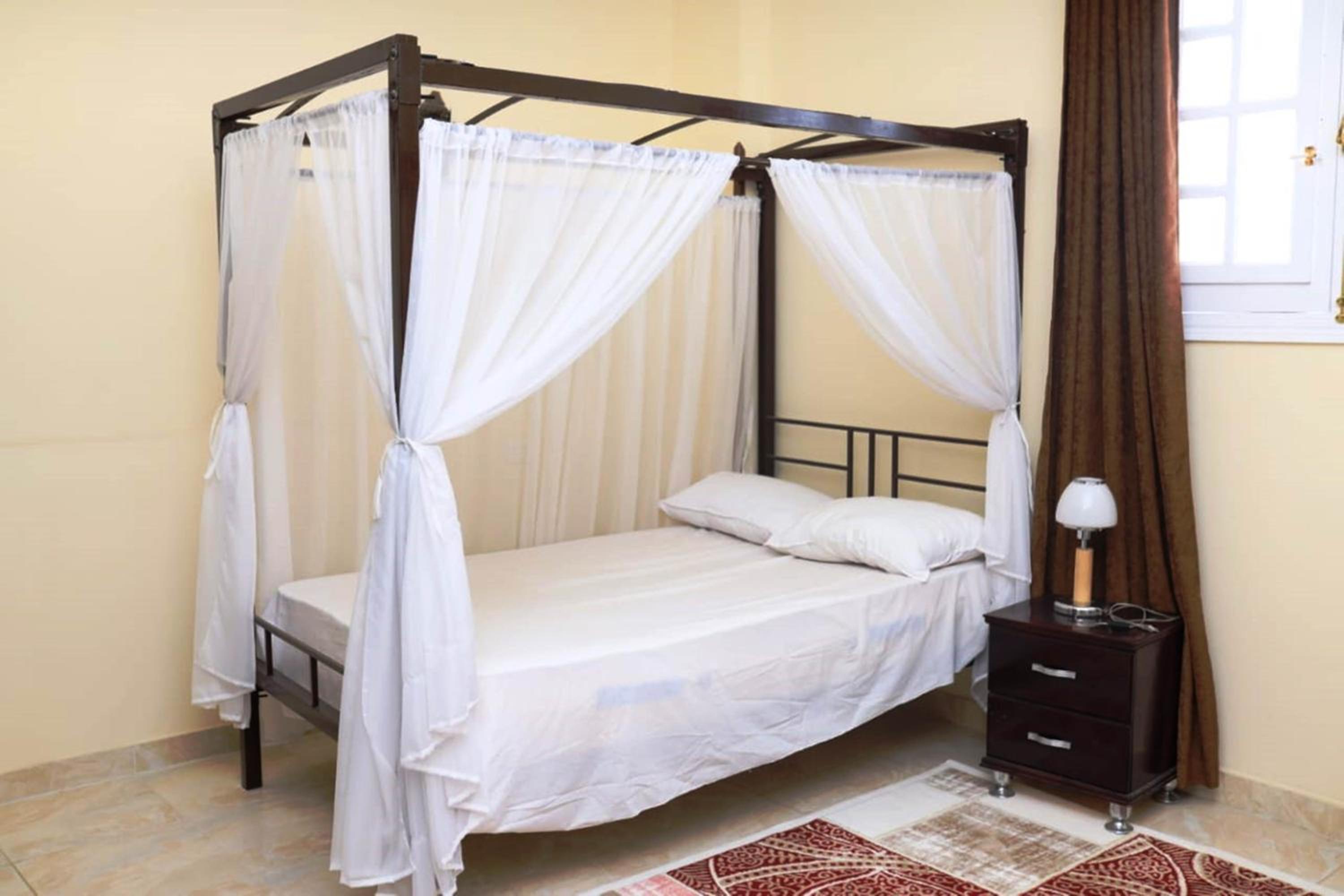 Happiness Guest House