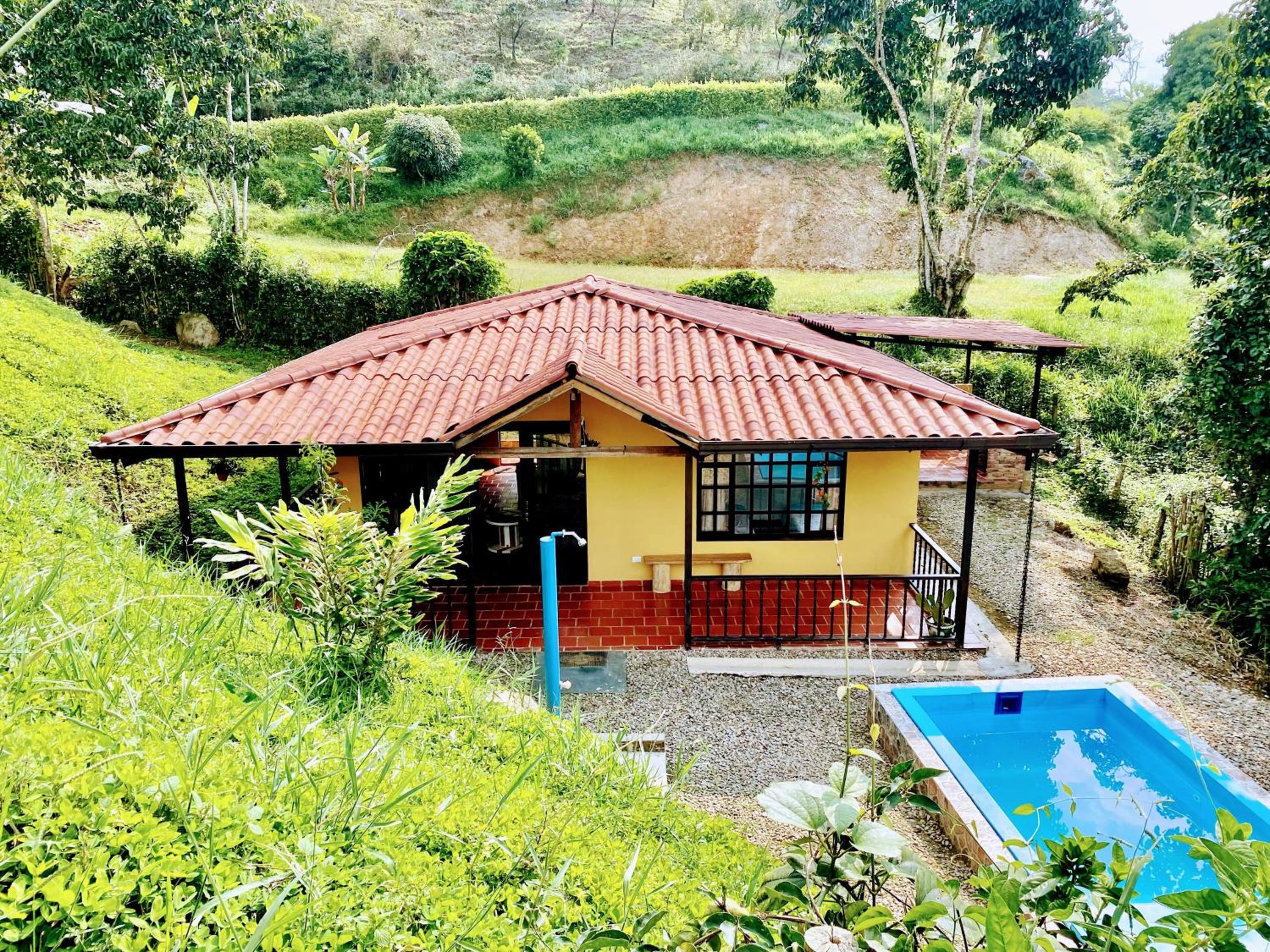 Casas De Campo - El Paraíso