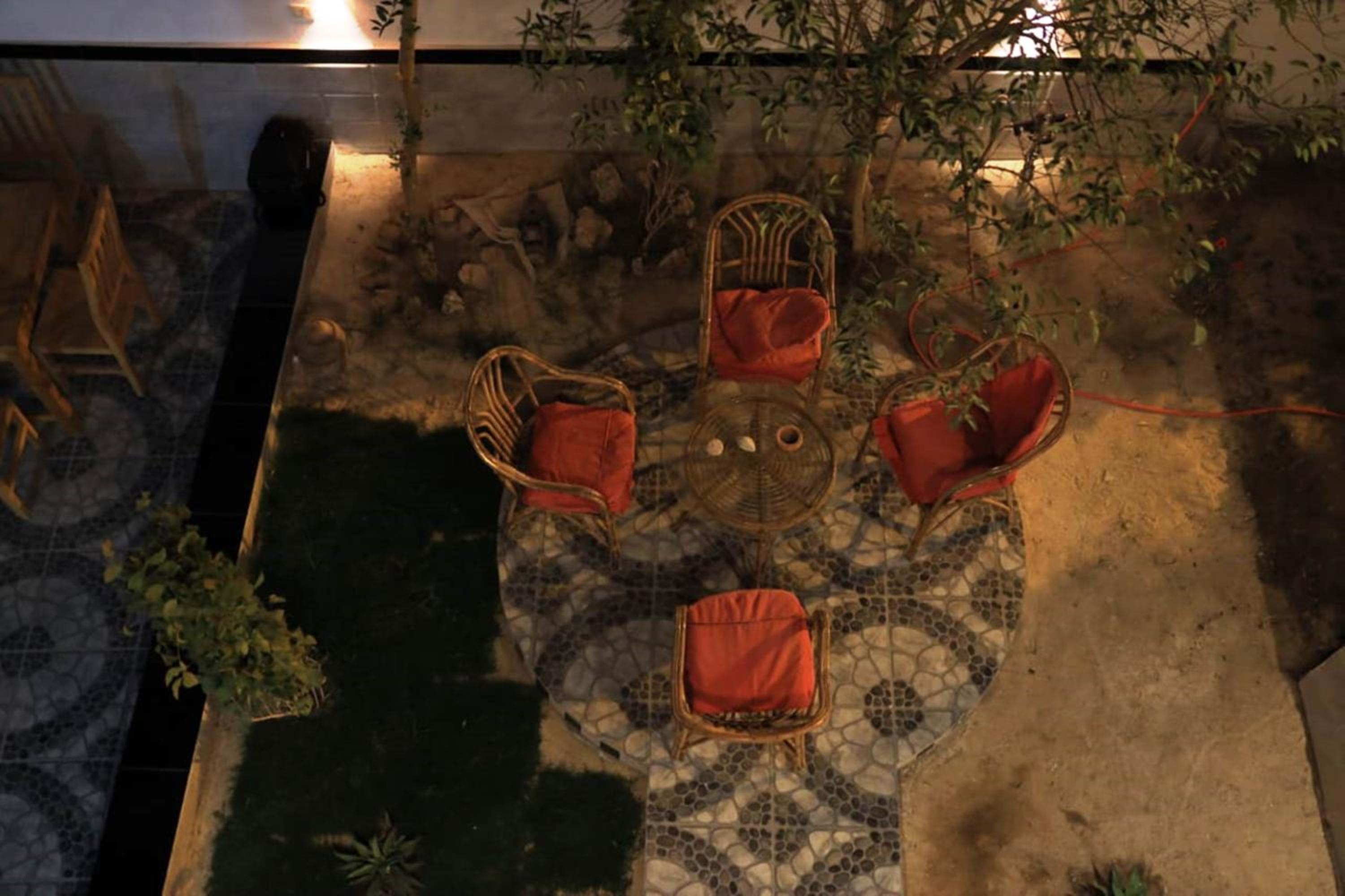 Happiness Guest House