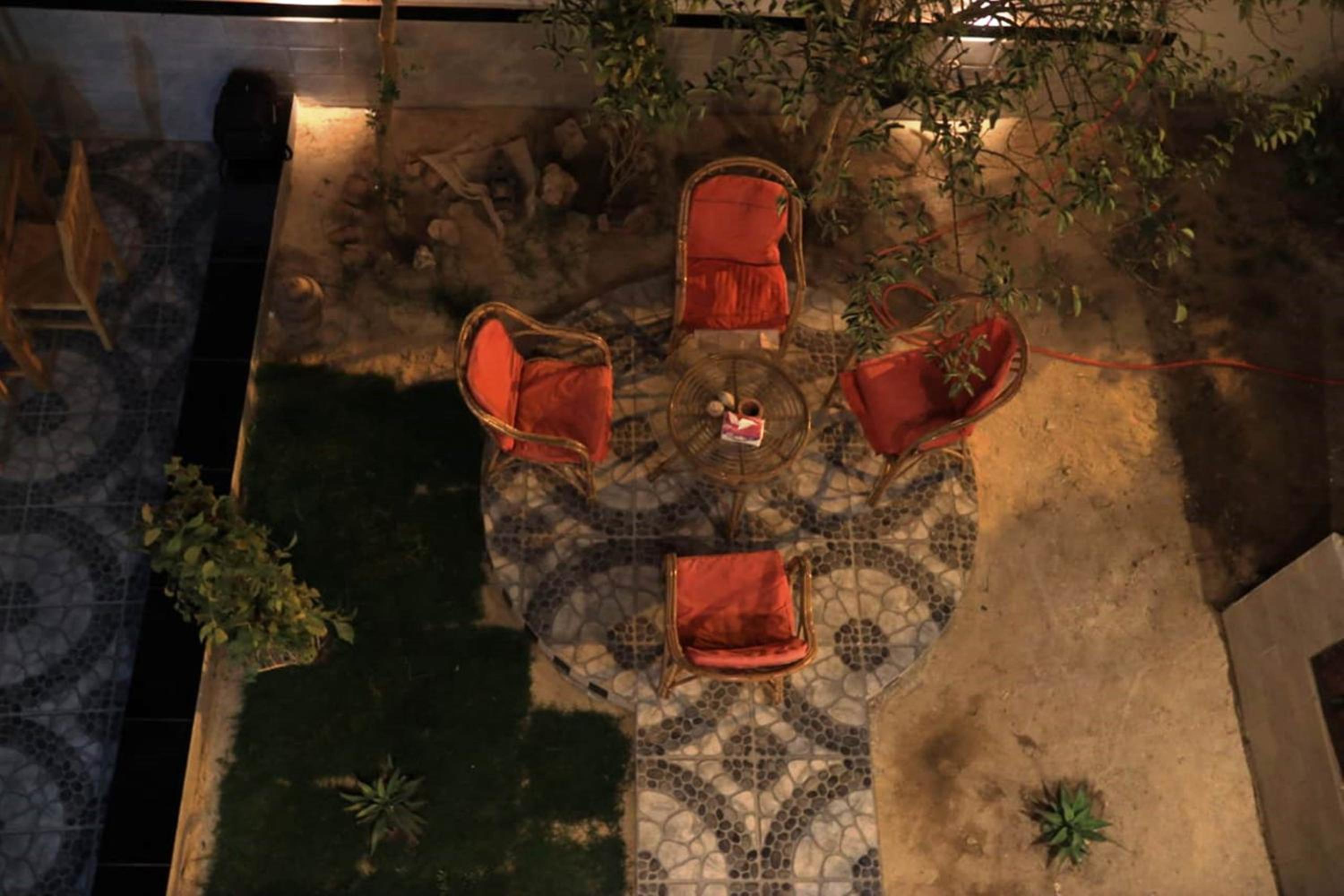 Happiness Guest House
