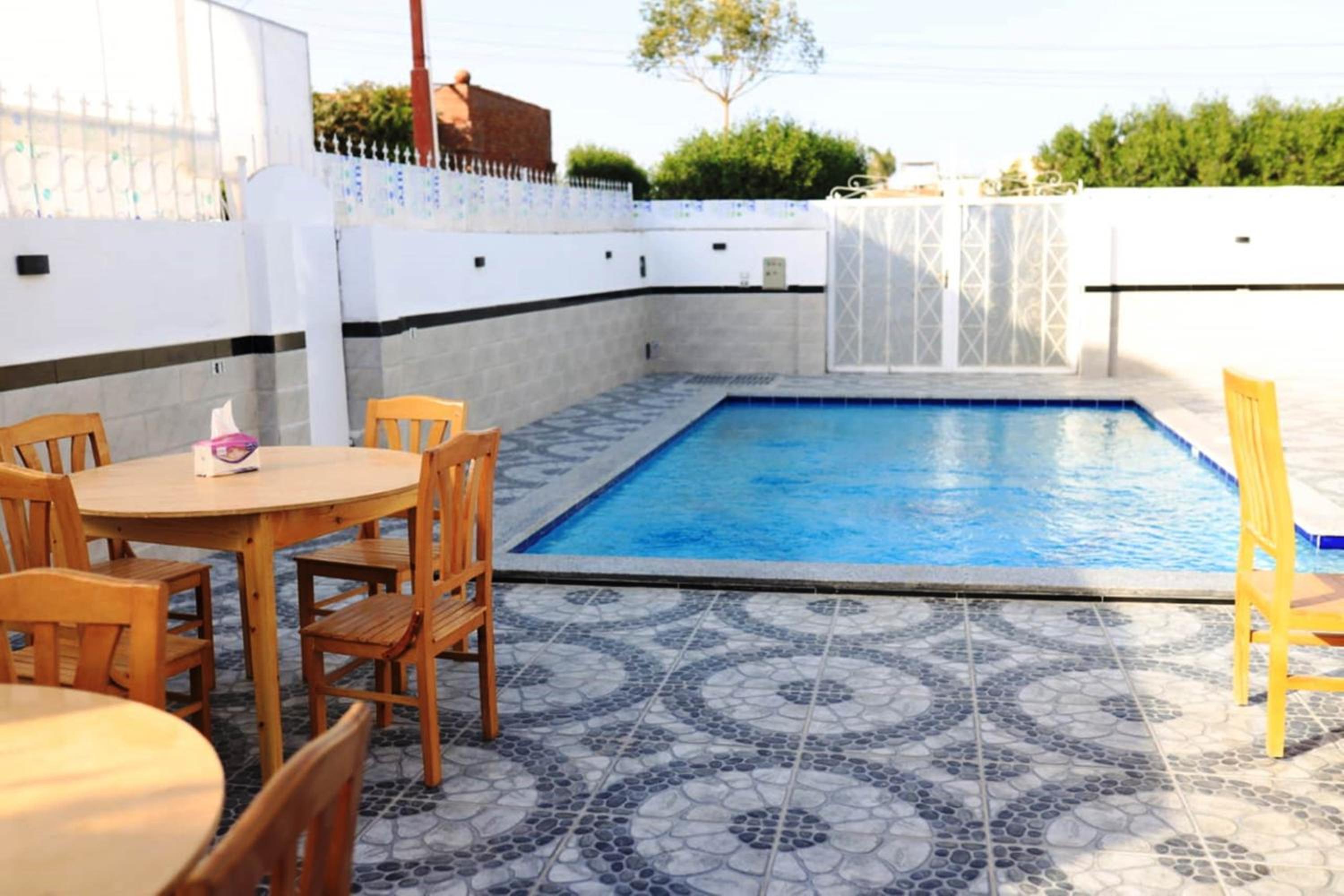 Happiness Guest House