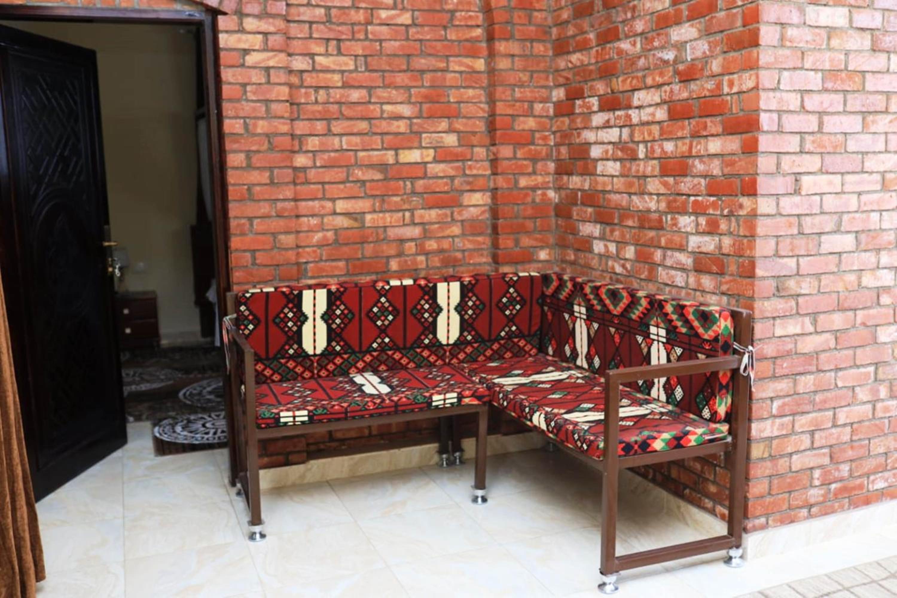 Happiness Guest House