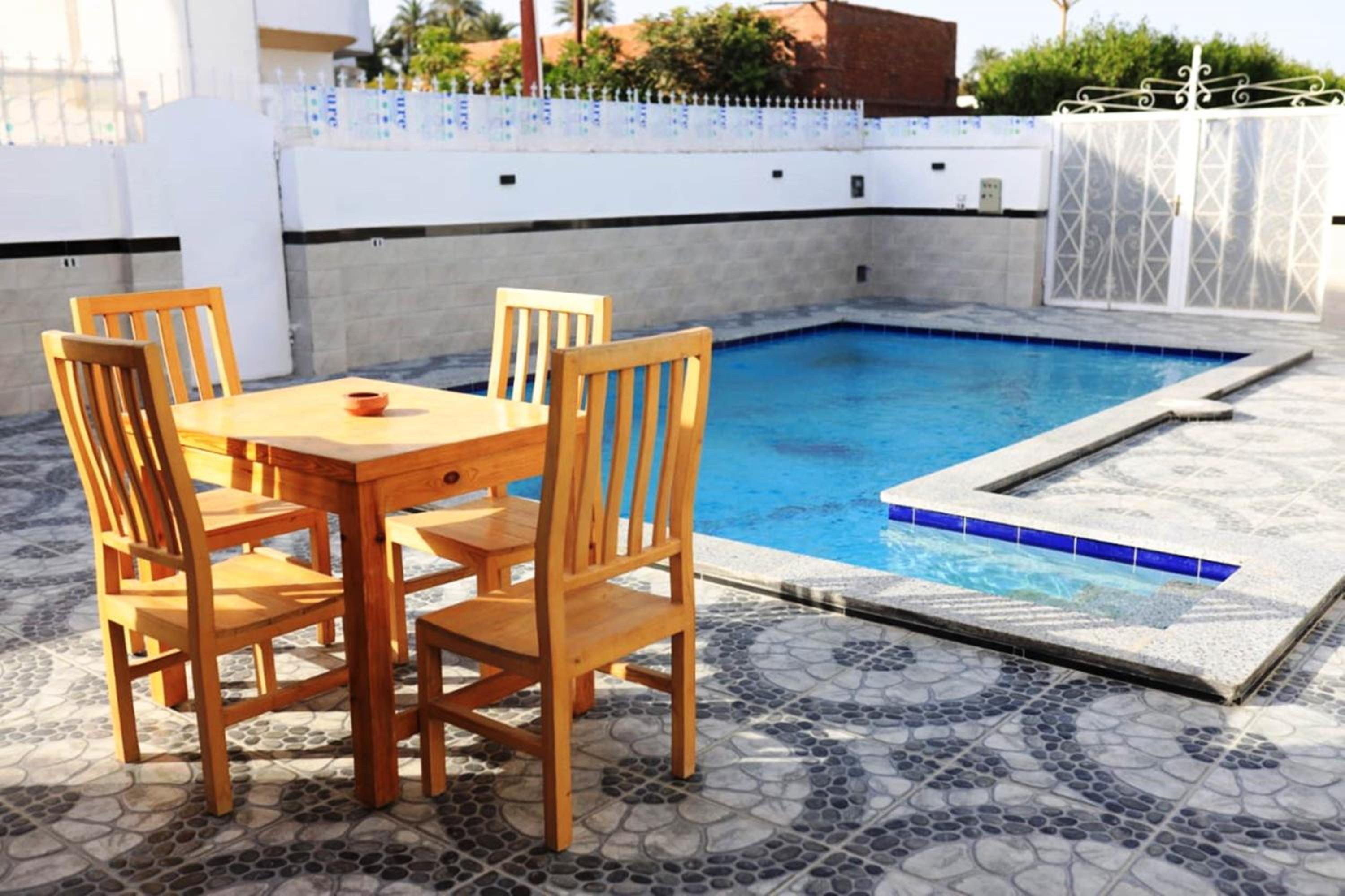 Happiness Guest House