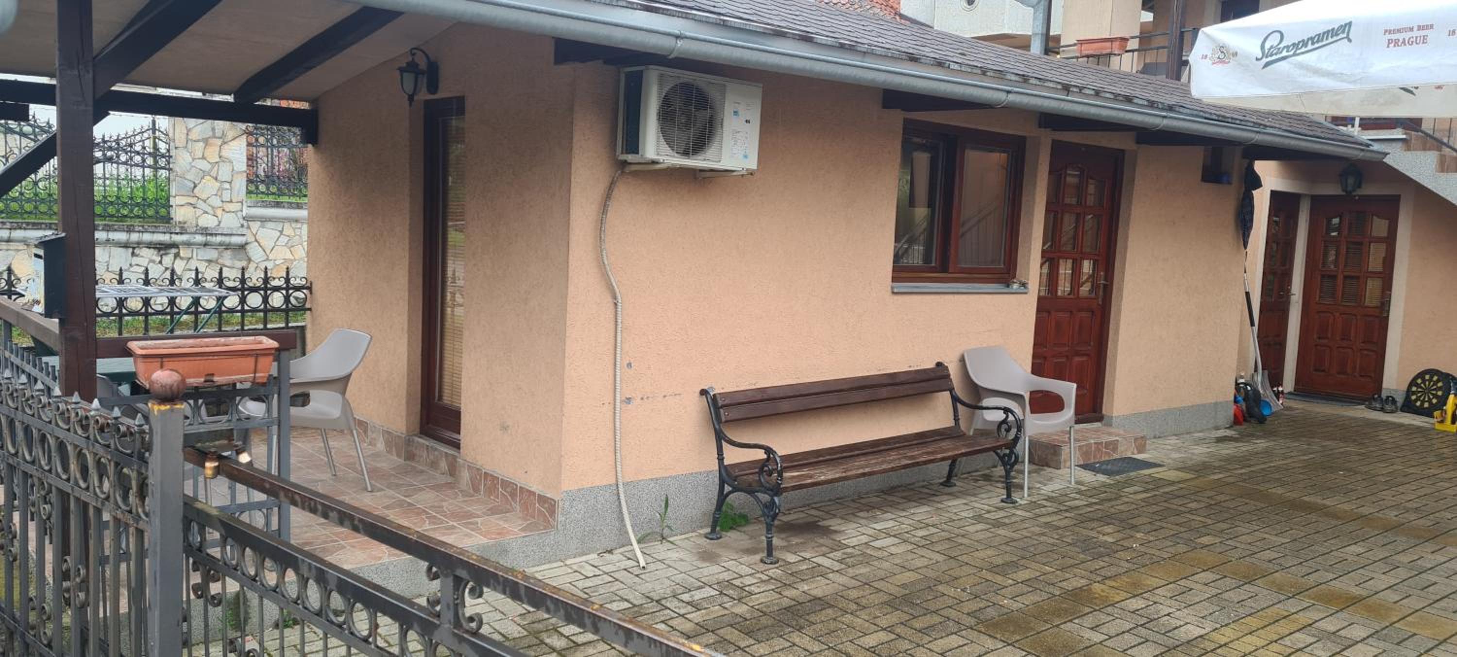 Photo 53