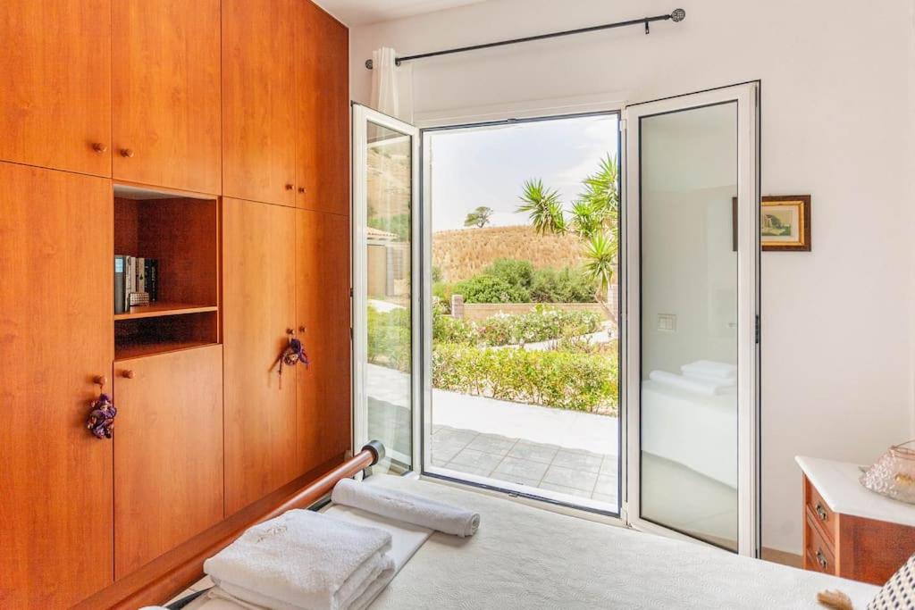 Eleanna Eco House, Solar-Powered Home with Sea Views