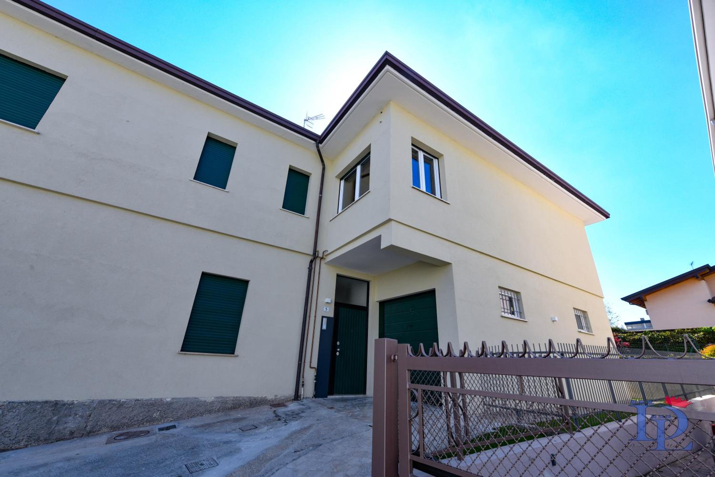 Cappuccino Apartment DesenzanoLoft Official Partner Homes & Villas by Marriott Bonvoy photo 2