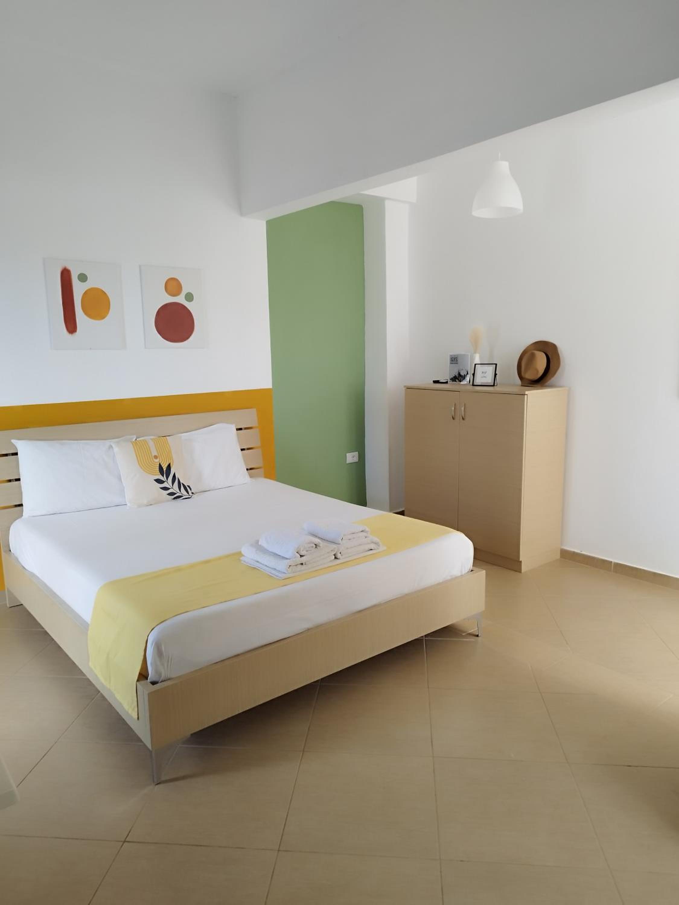 Iris Apartments Ksamil
