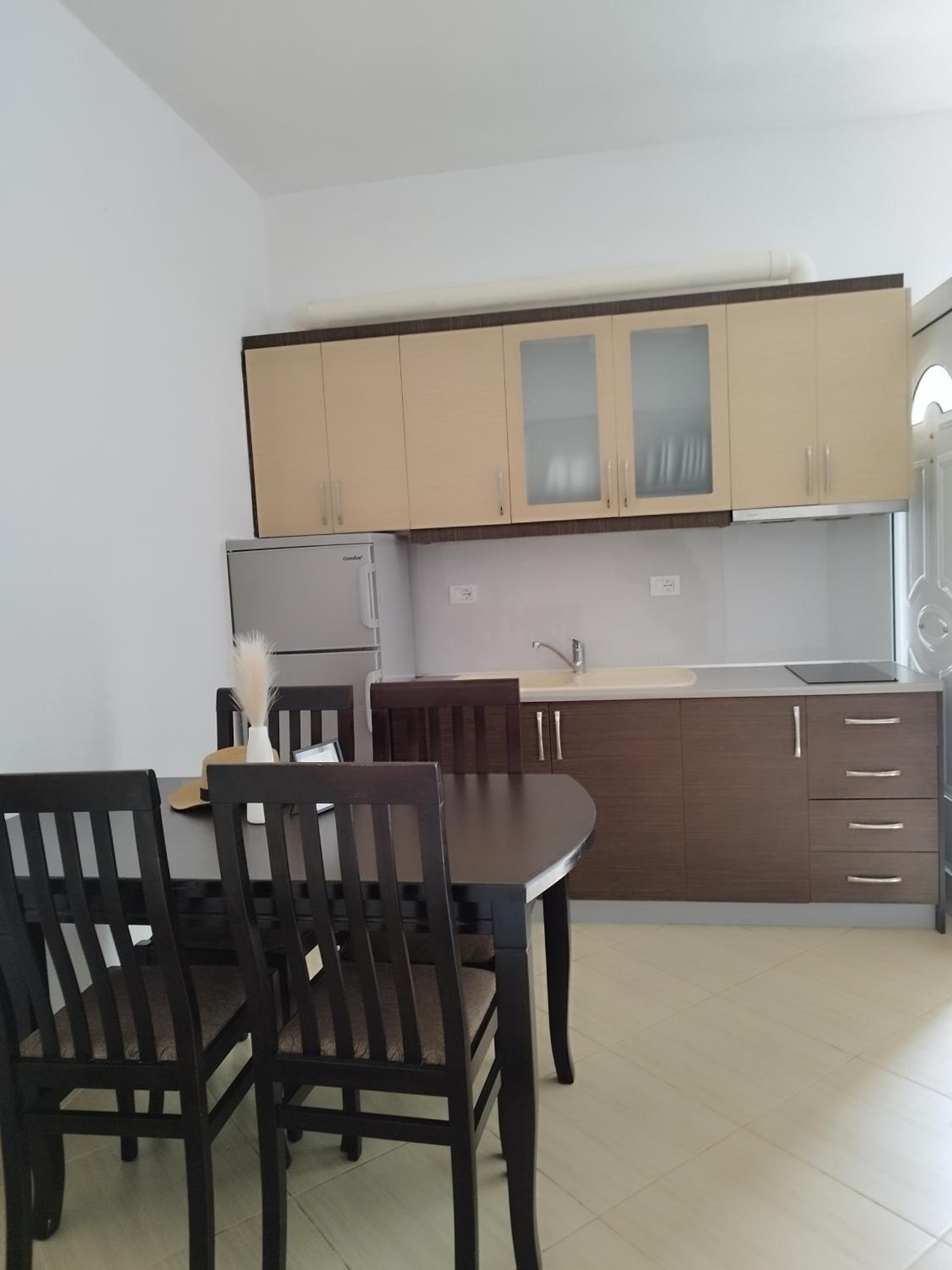 Iris Apartments Ksamil