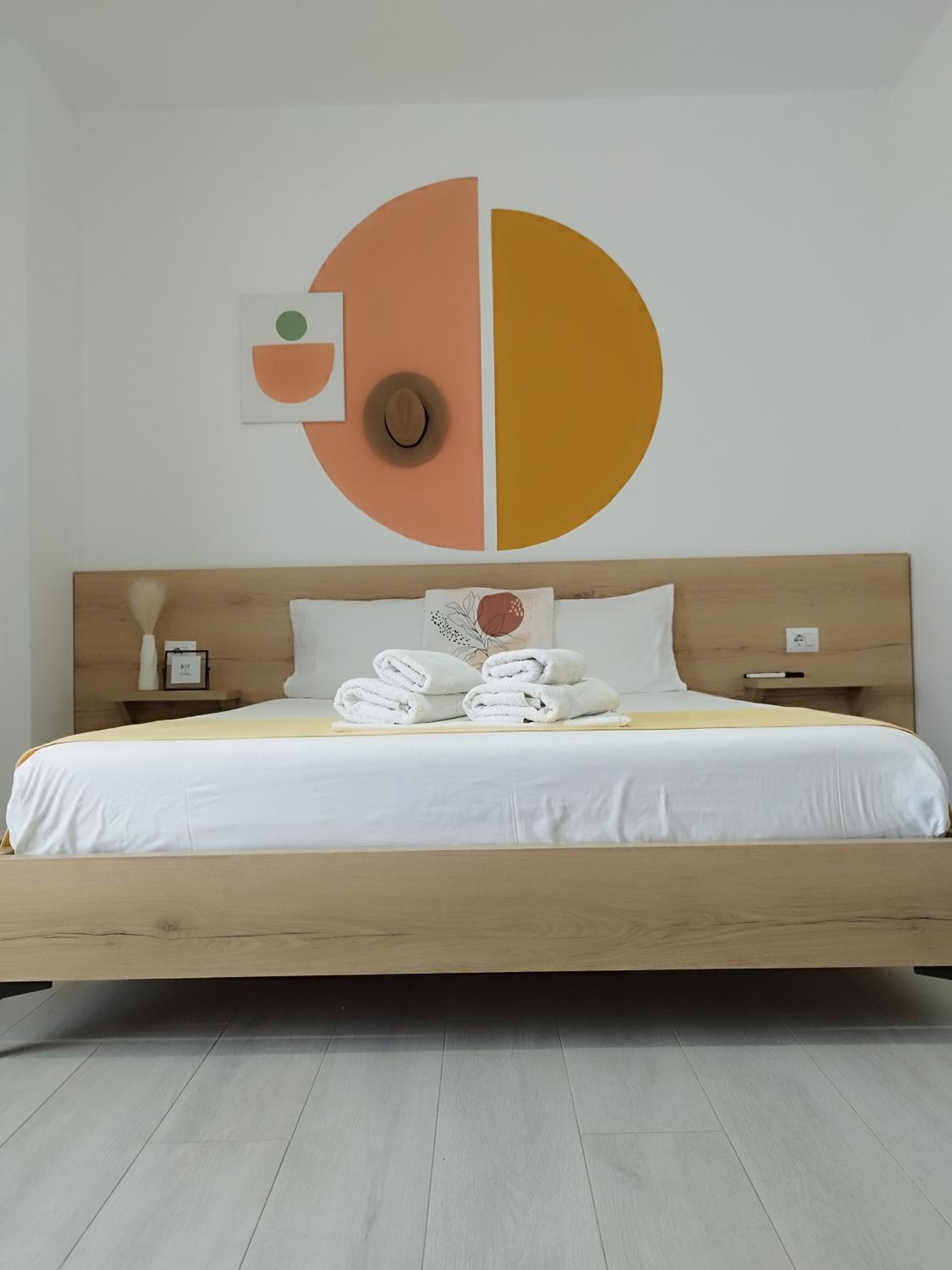 Iris Apartments Ksamil