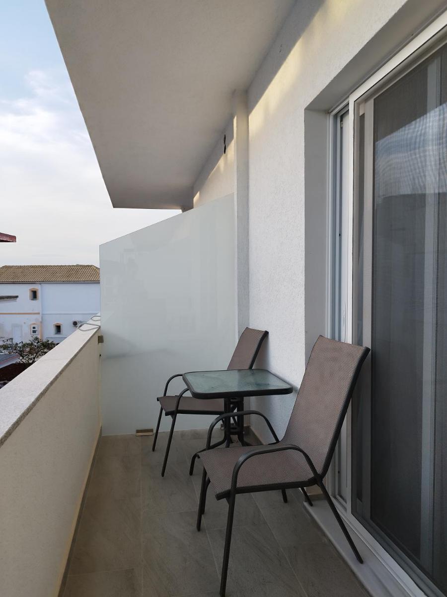 Iris Apartments Ksamil