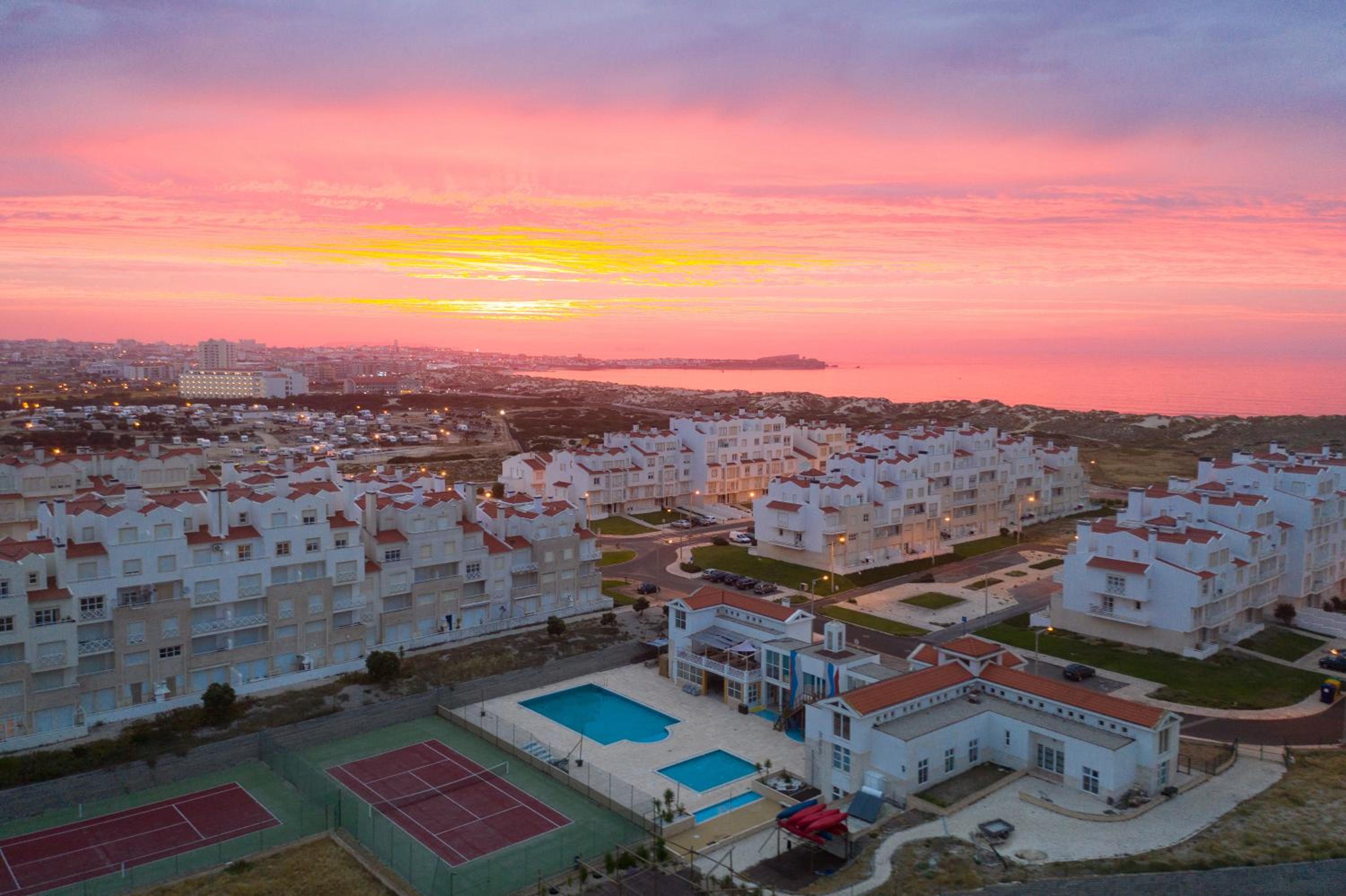 Best Houses 92 - Baleal Bay House