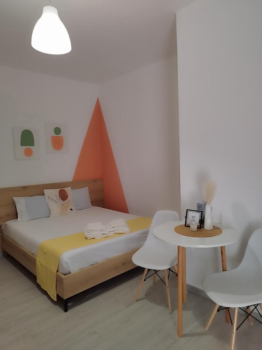 Iris Apartments Ksamil