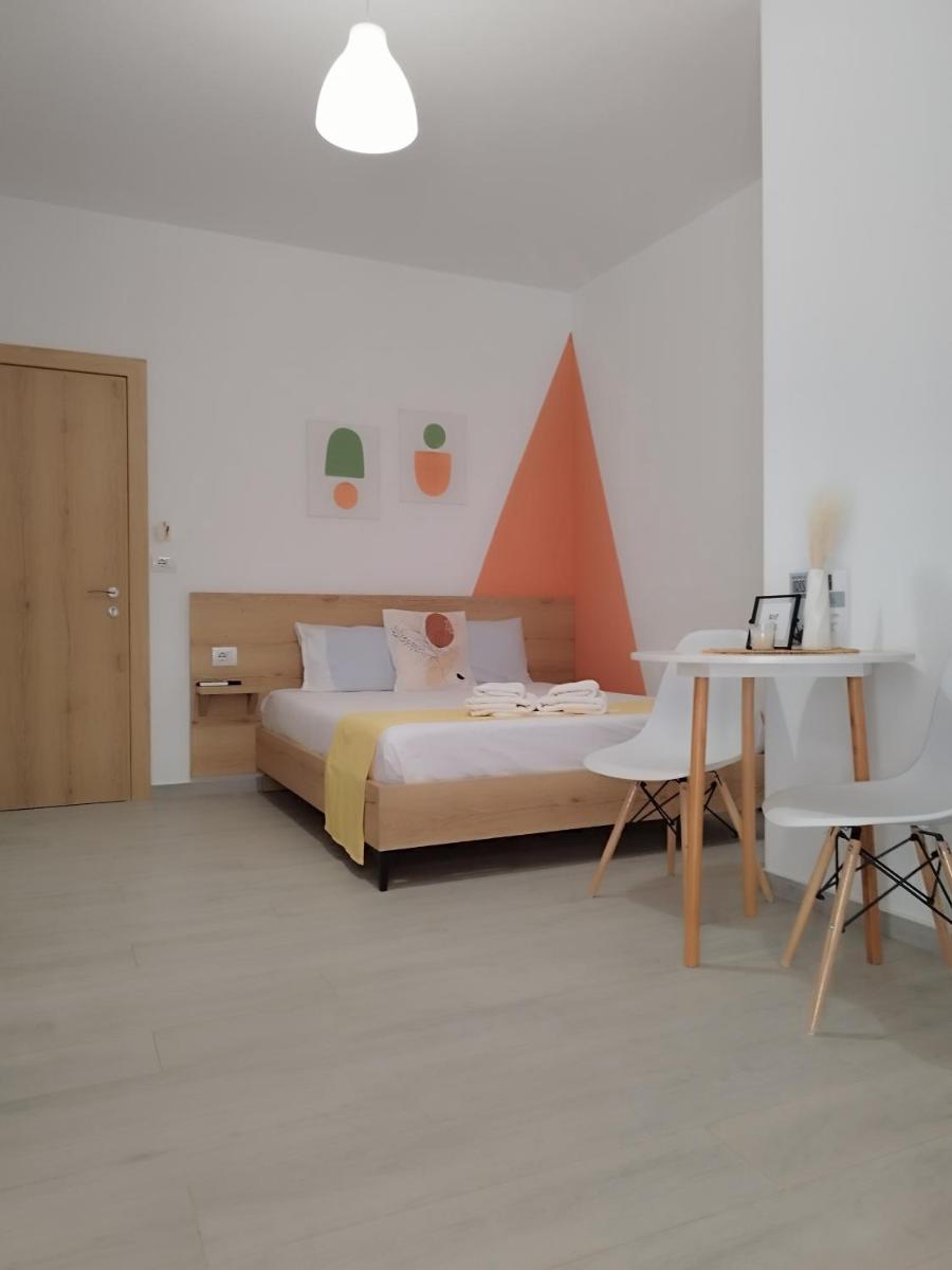 Iris Apartments Ksamil