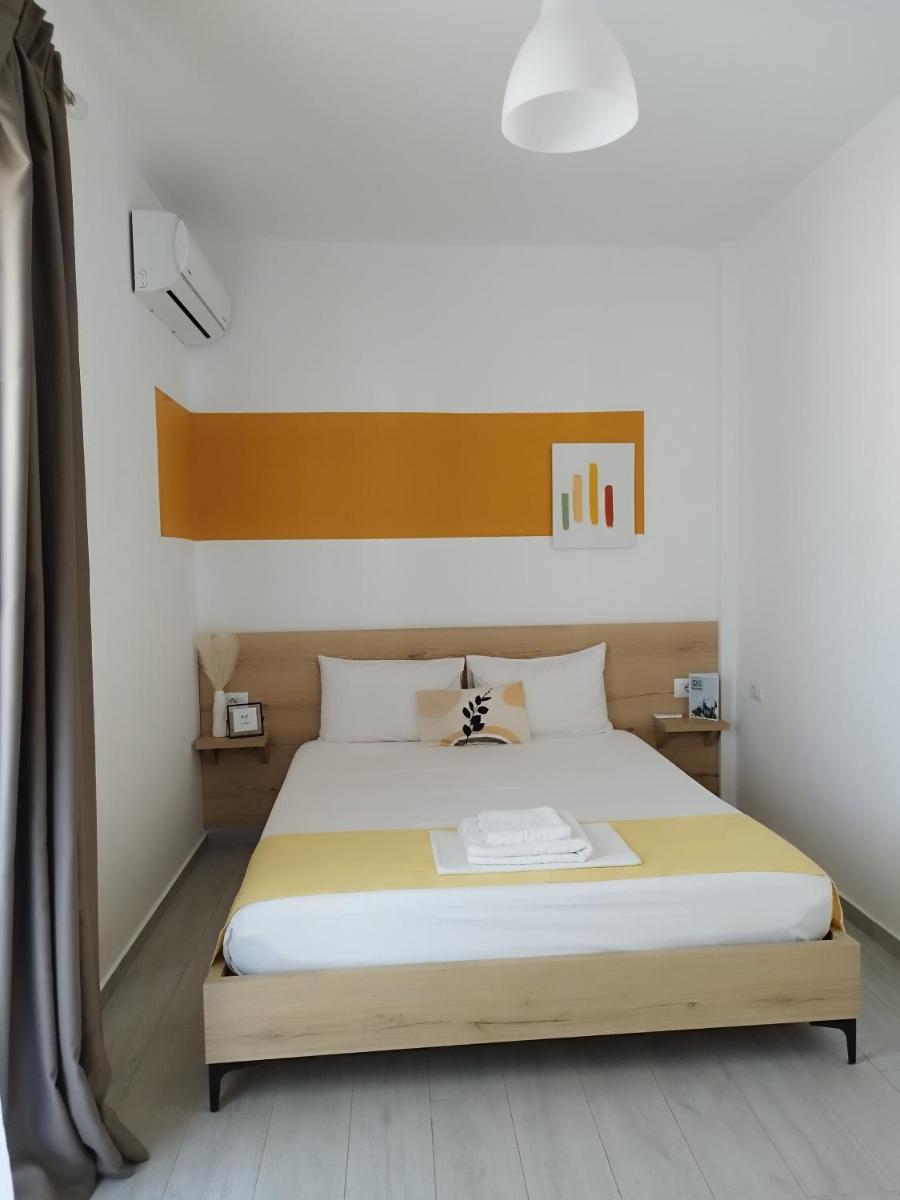Iris Apartments Ksamil