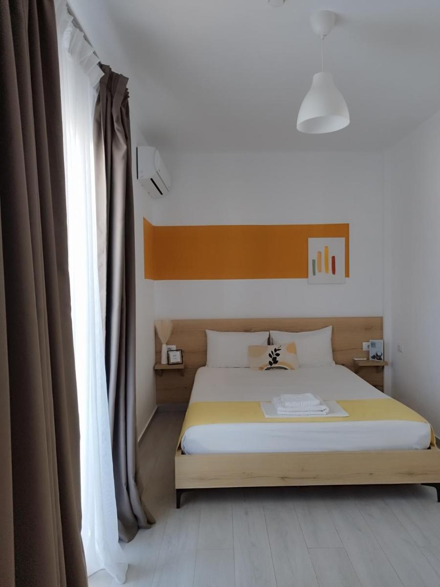 Iris Apartments Ksamil