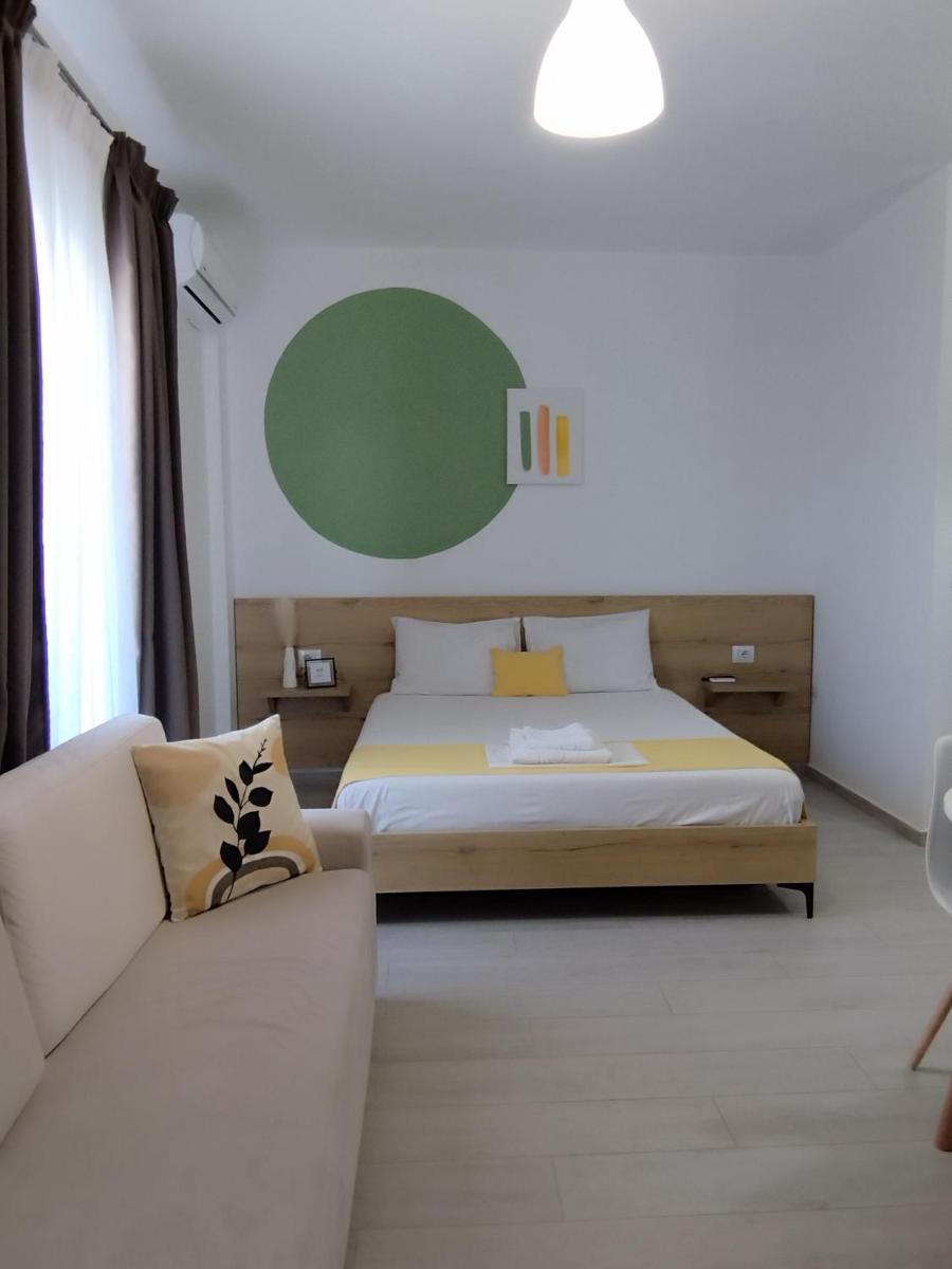 Iris Apartments Ksamil