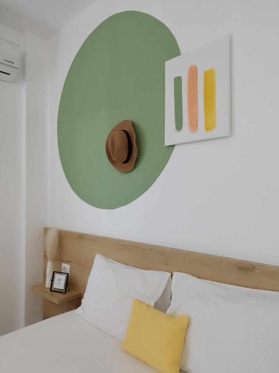 Iris Apartments Ksamil