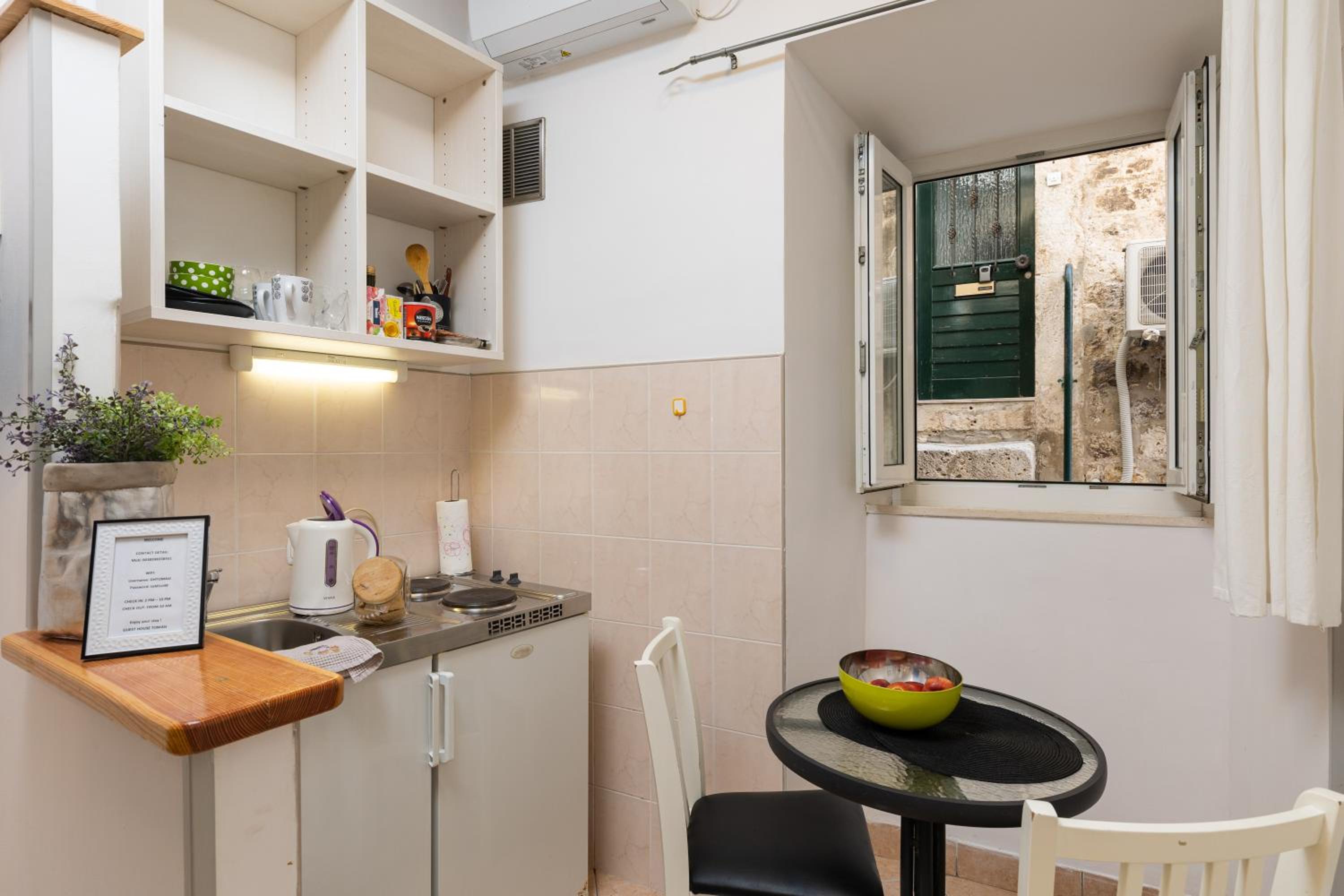 Guest House Tomasi