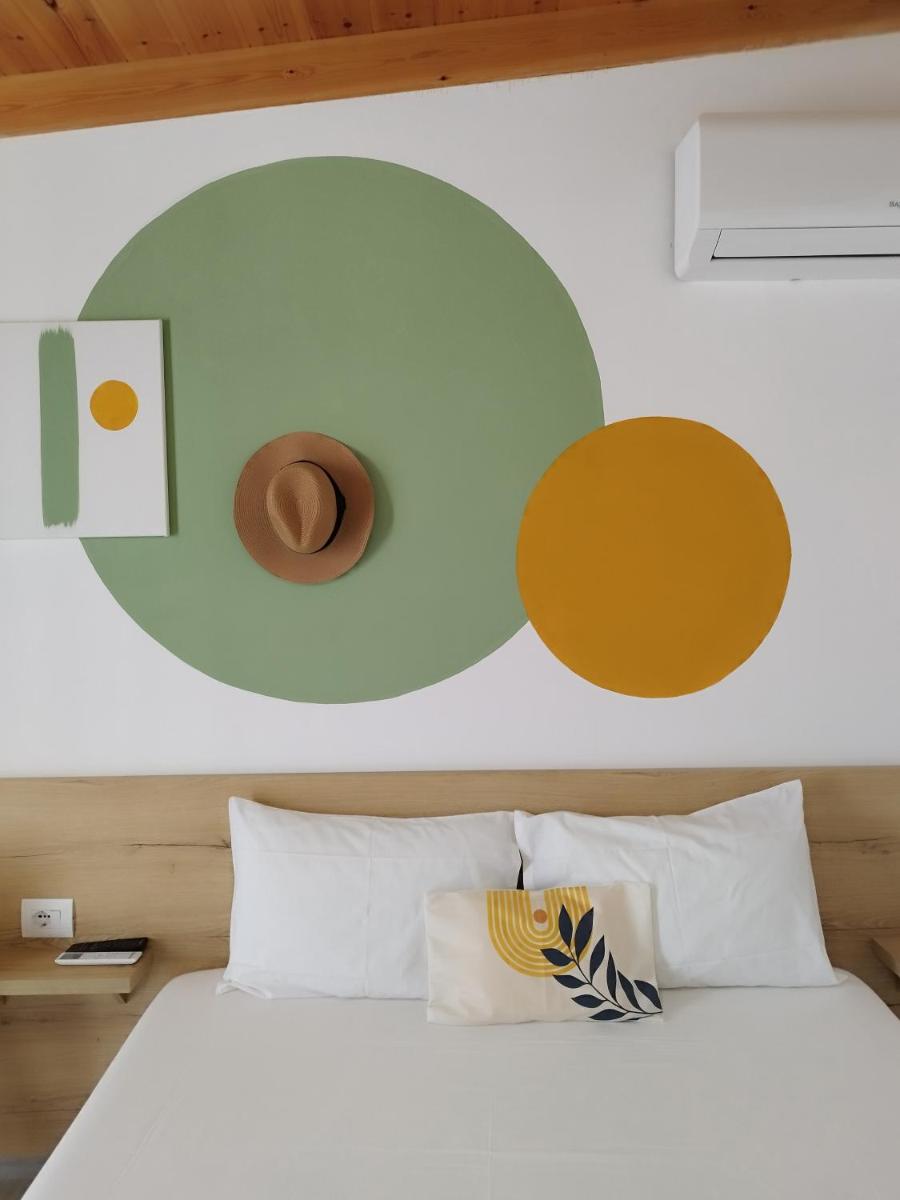Iris Apartments Ksamil
