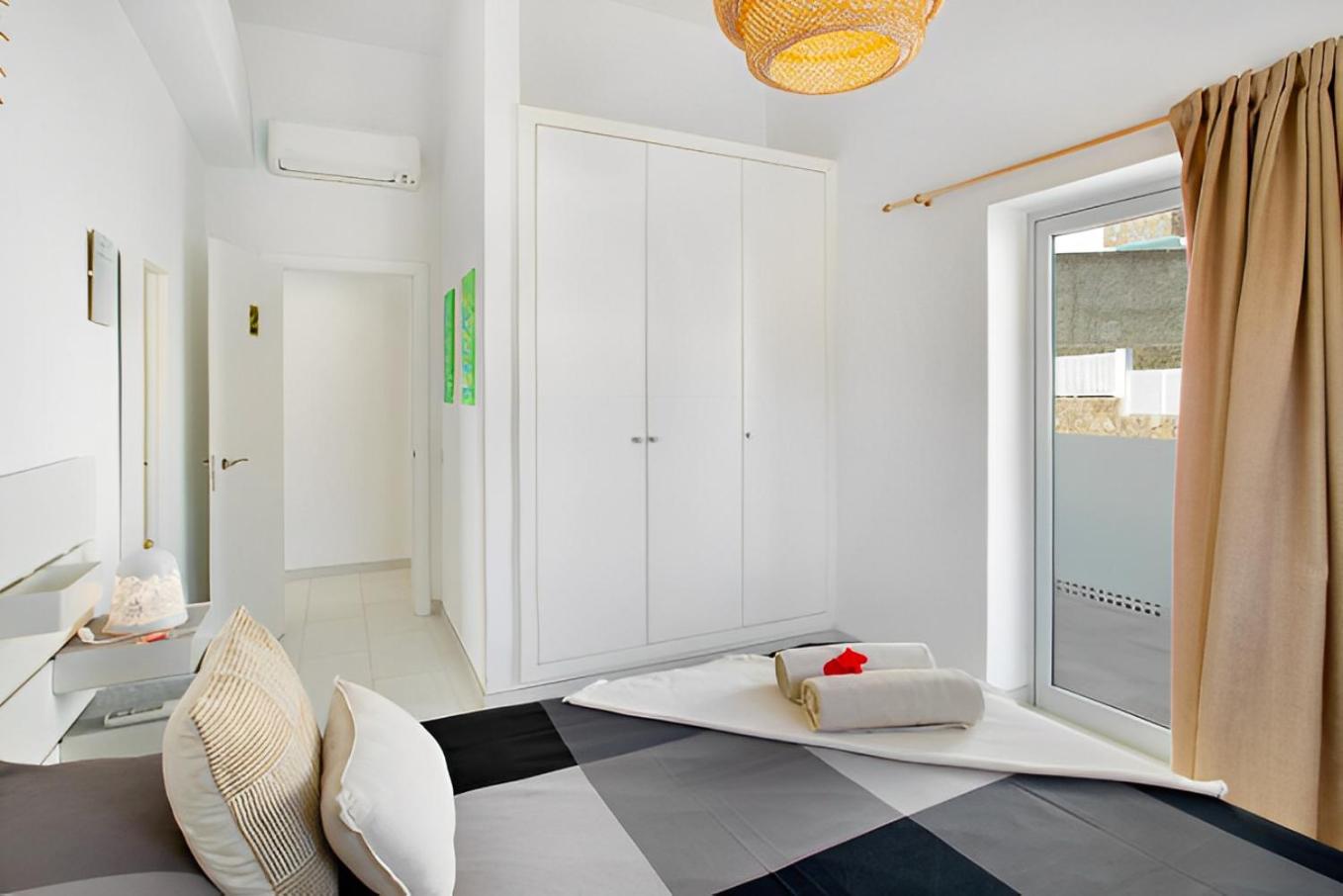 Luxury Boho Villa with Heated Pool, Rooftop and Panoramic Sea View in Amadores