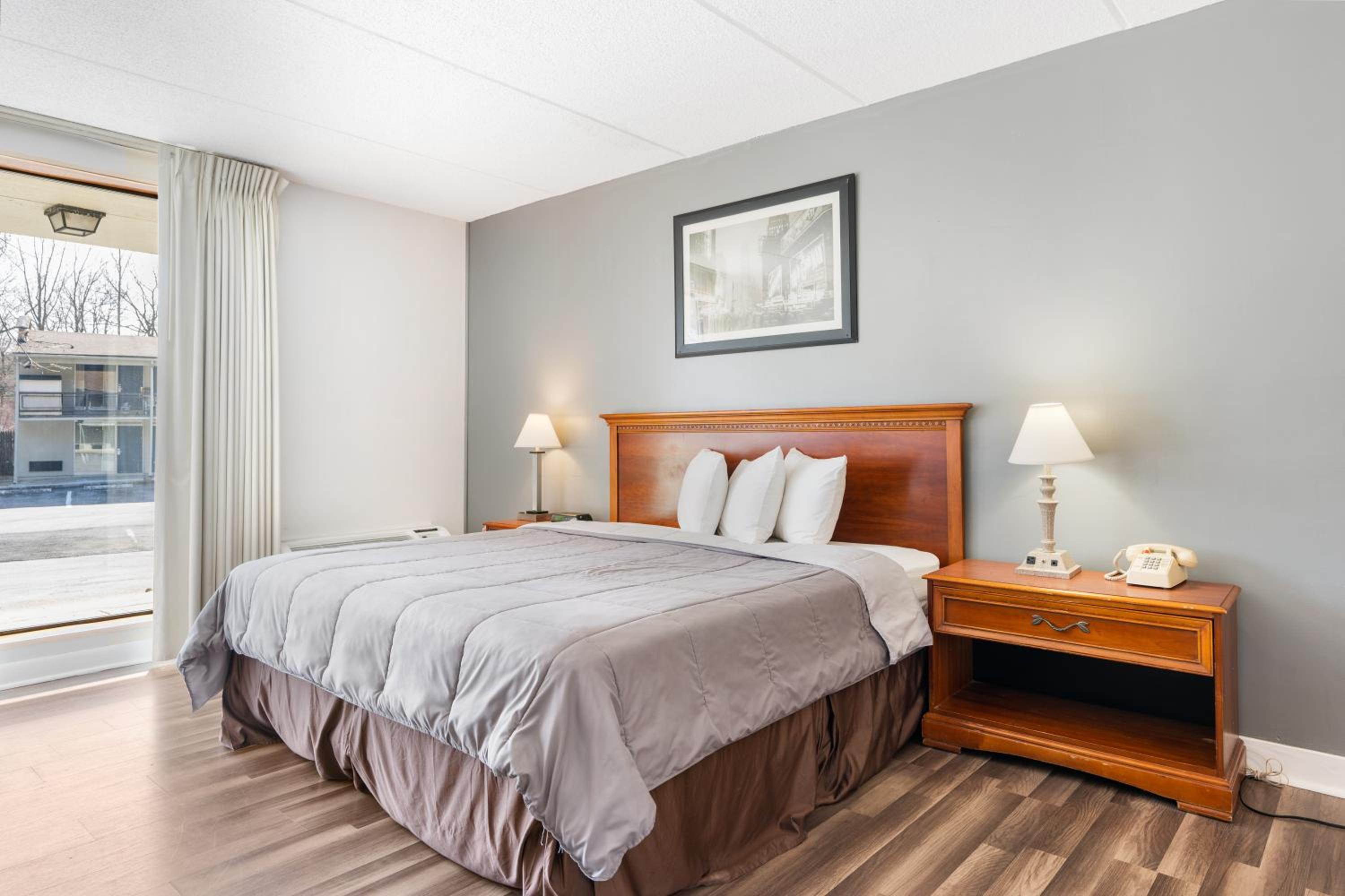 FairBridge Inn and Suites West Point - Property Image 5