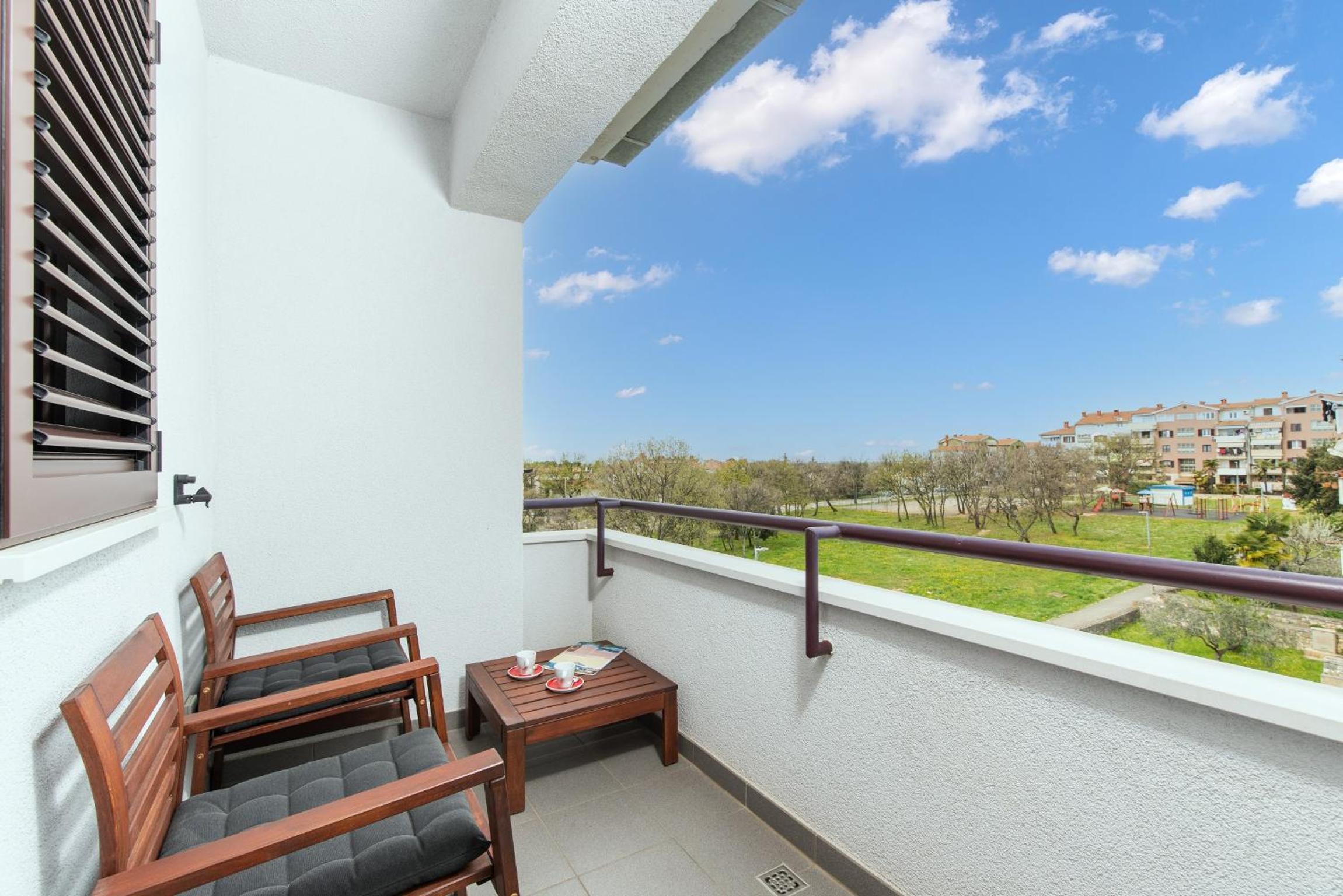 Apartment White