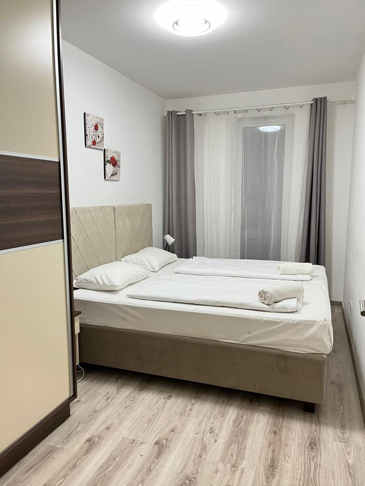 Corvin Rose Apartment Hotel