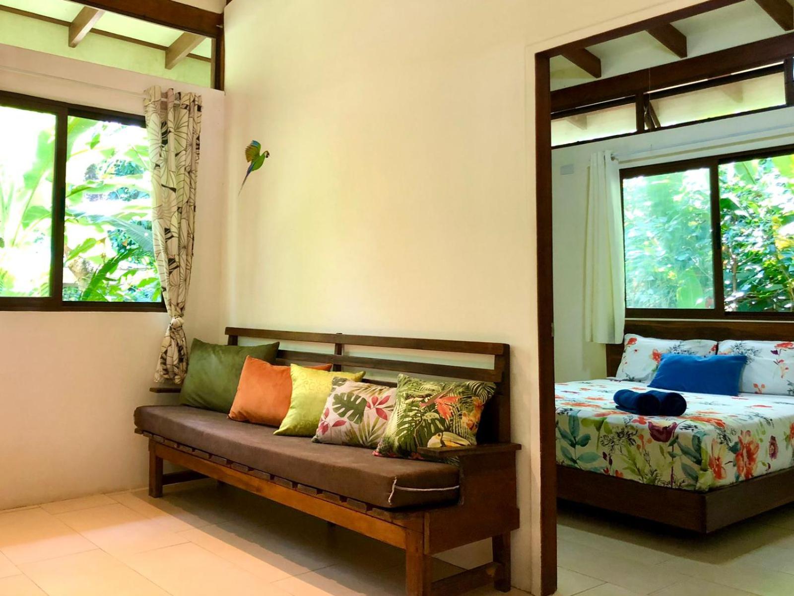 Peace Garden Spacious Bungalows- a walk to the beach