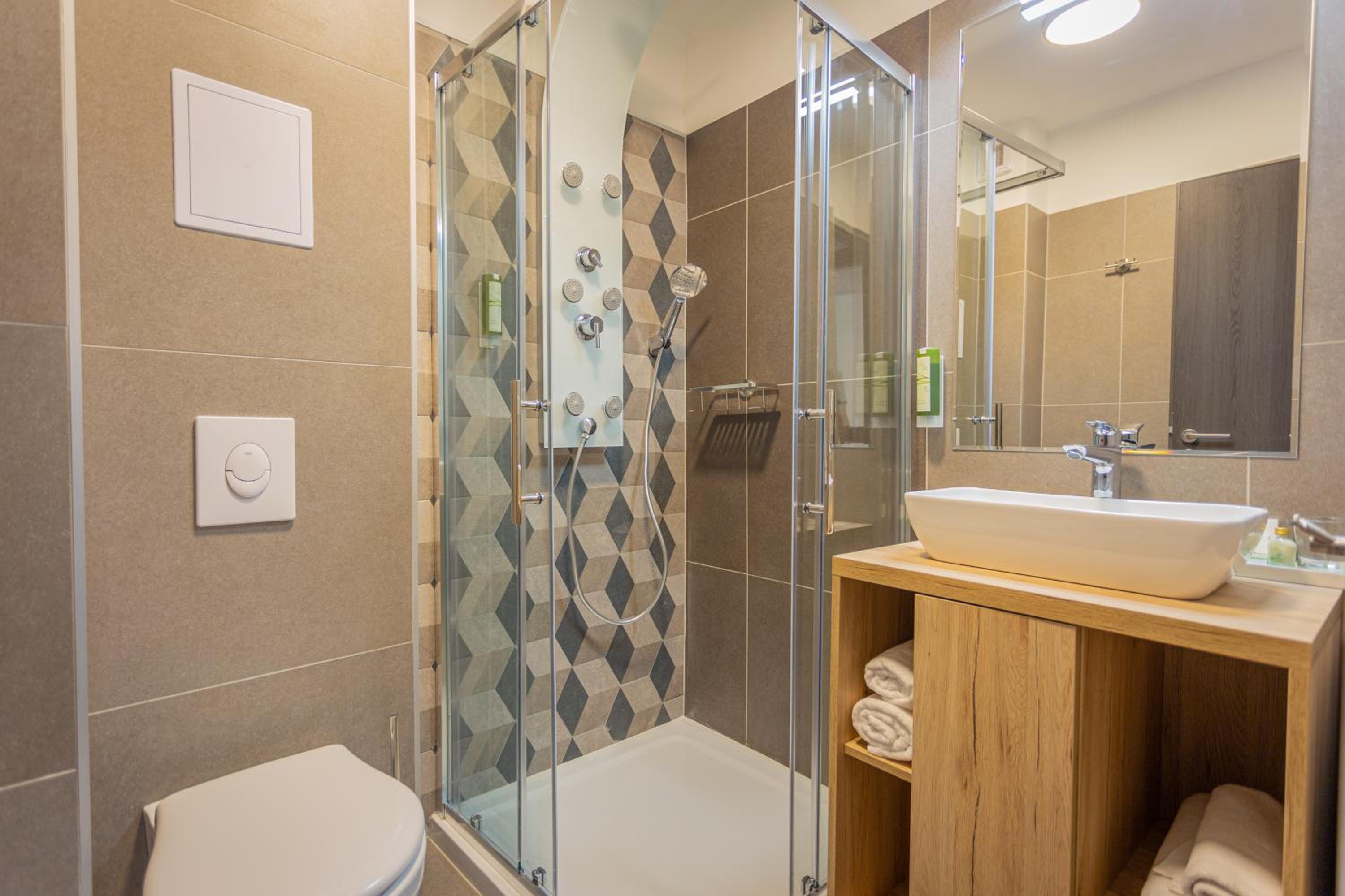 Viktória Apartman