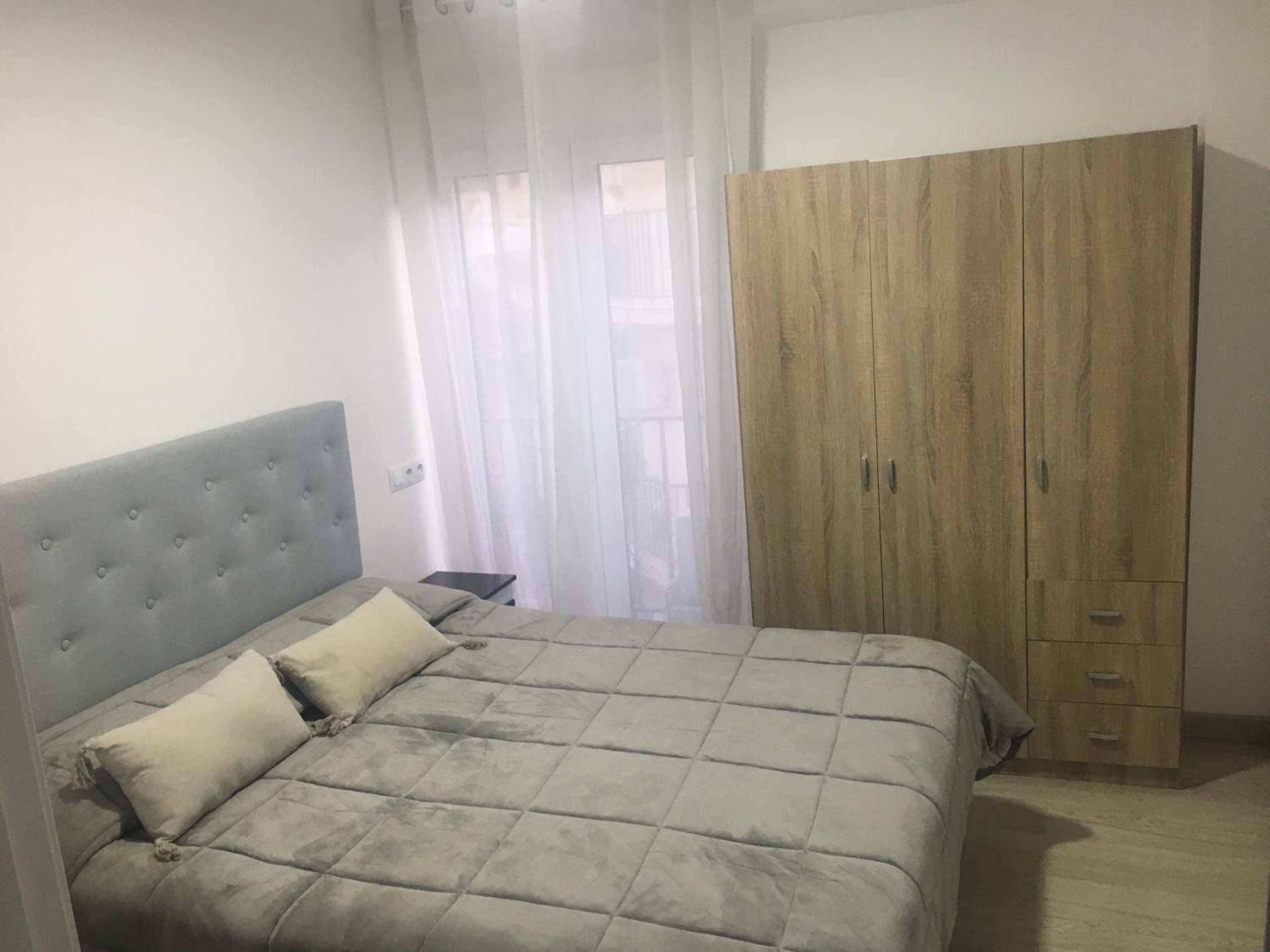 PISO CENTRO CON VISTAS ANTEQUERa