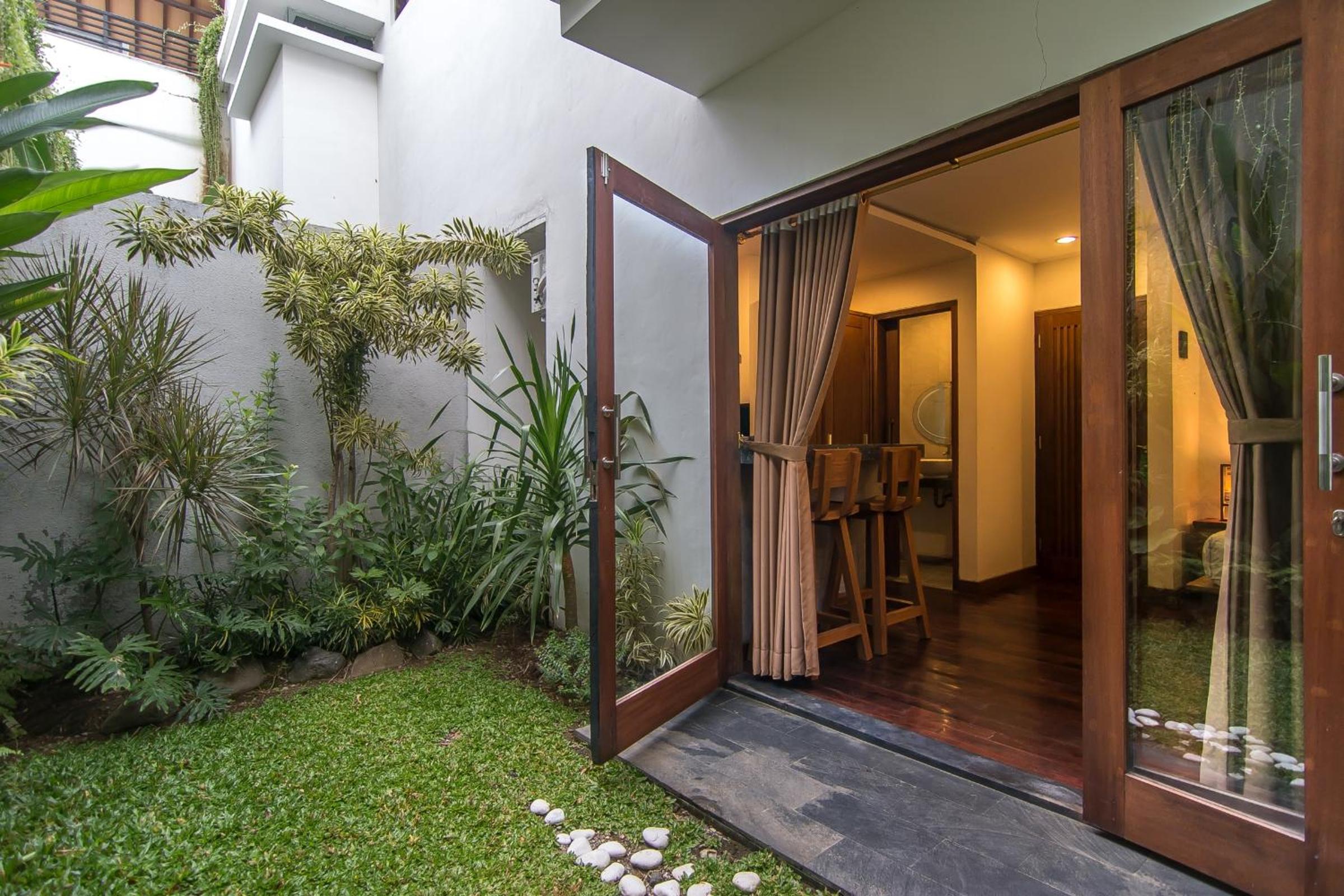 Delu Villas & Suite