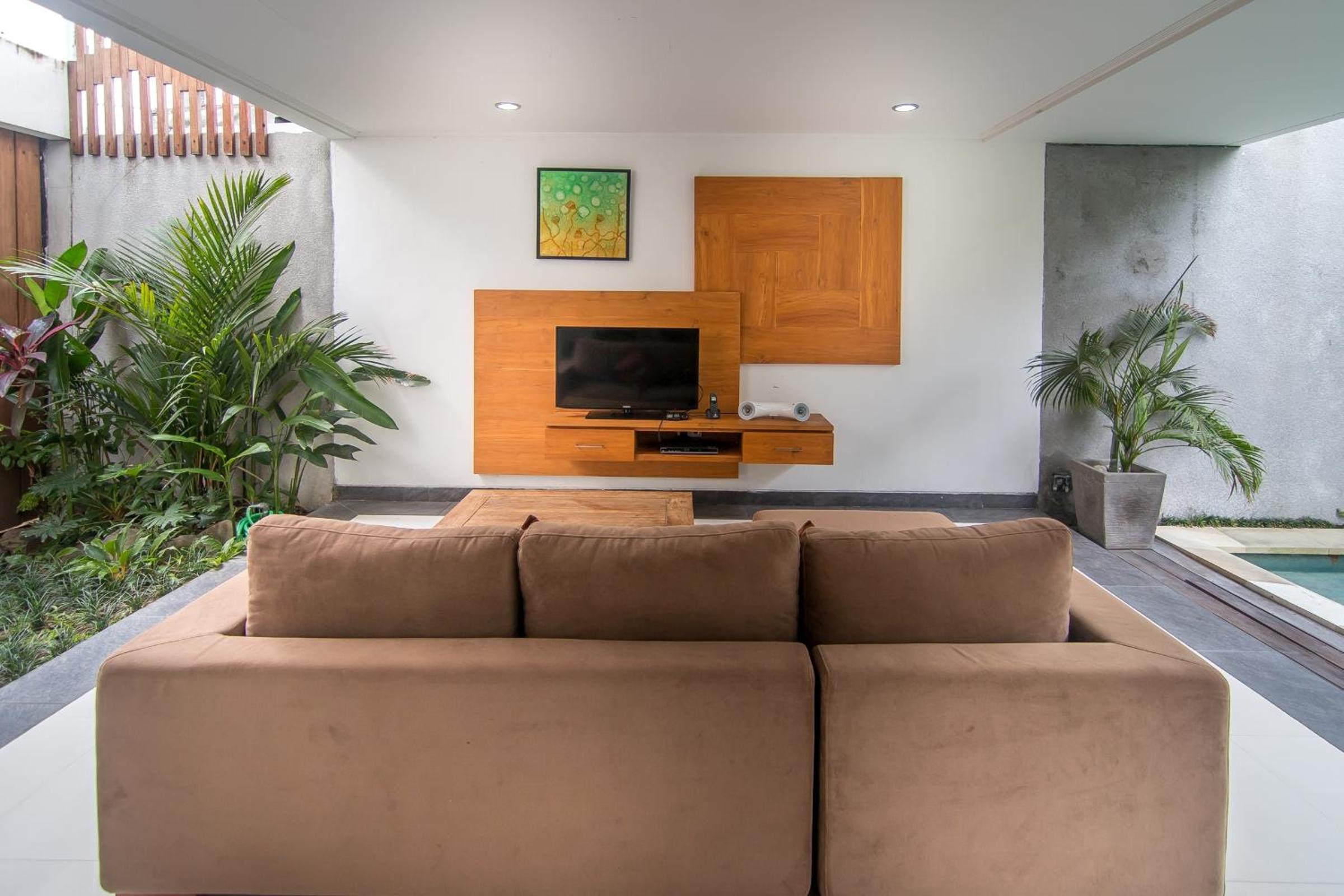 Delu Villas & Suite