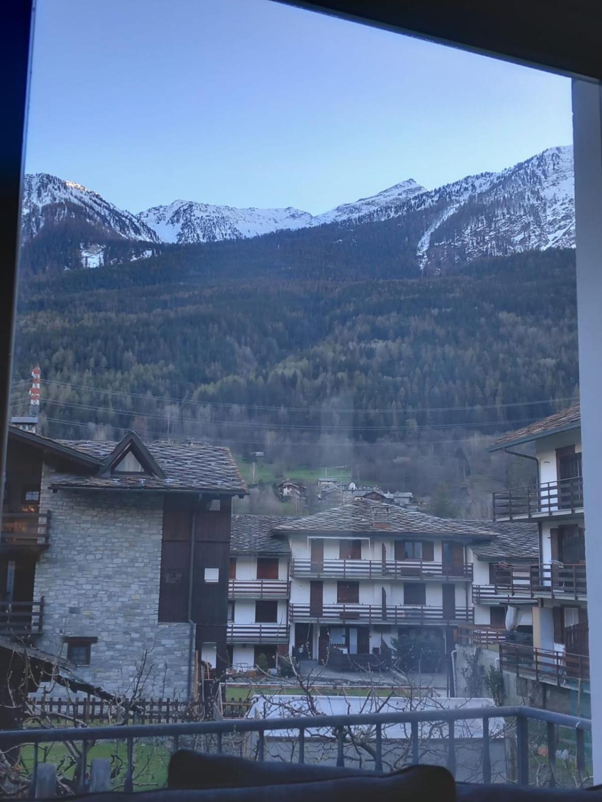 Courmayeur-Morgex, Grande Appartamento x 8 persone photo 3