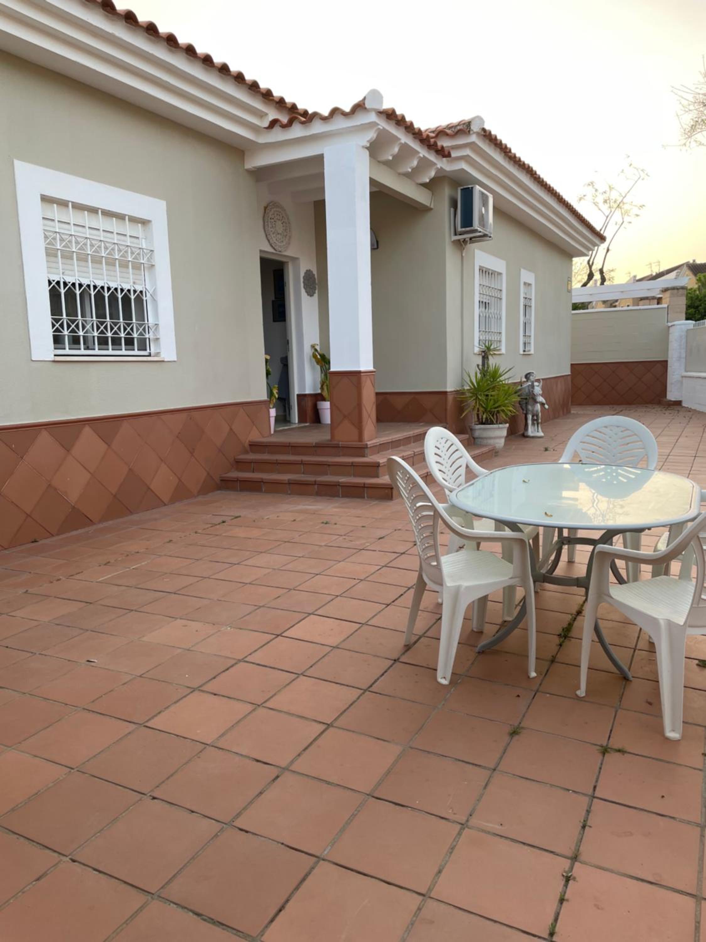 Villa TRIANA con piscina