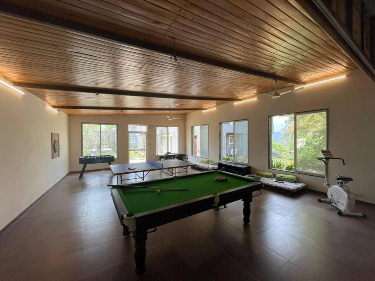 4 Bed Villa - Sleeps 8 - Private Pool - Mtn Views view 4